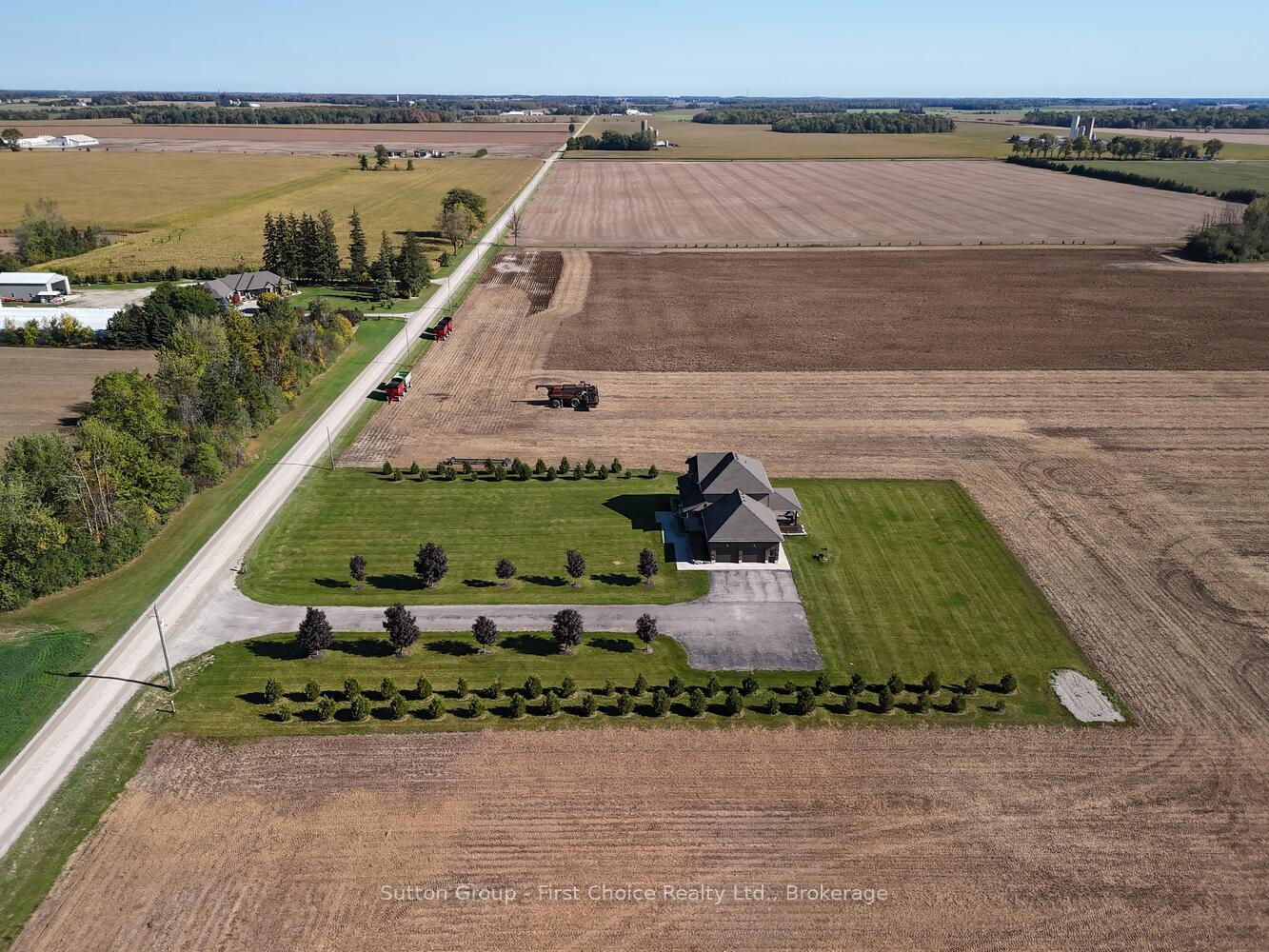 Photo 33 of 3321 Perth Road 140, Perth South, Downie — HOMEH
