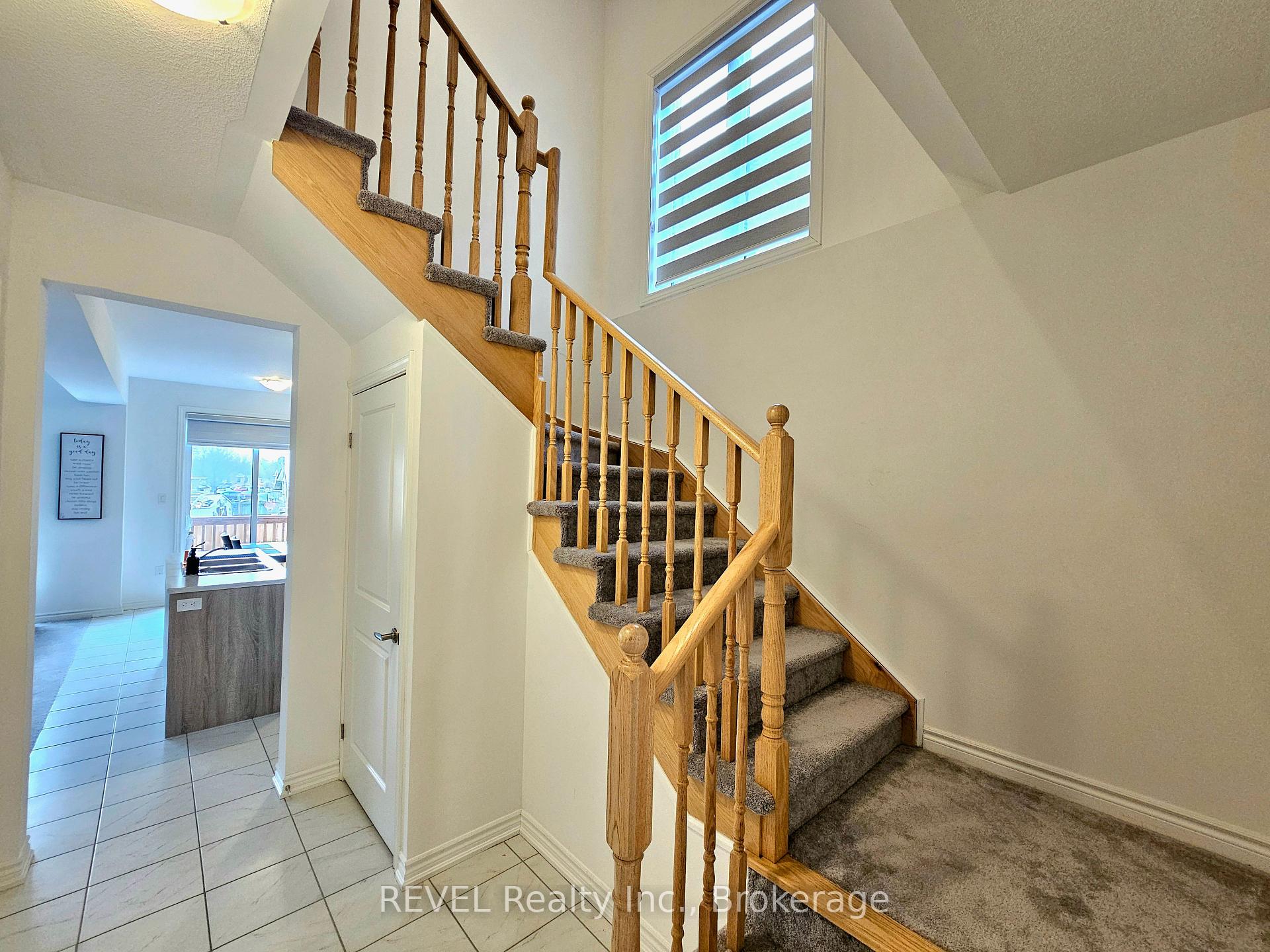 Photo 4 of Unit 36, 7399 Sandy Ridge Commons, Niagara Falls, Oldfield — HOMEH