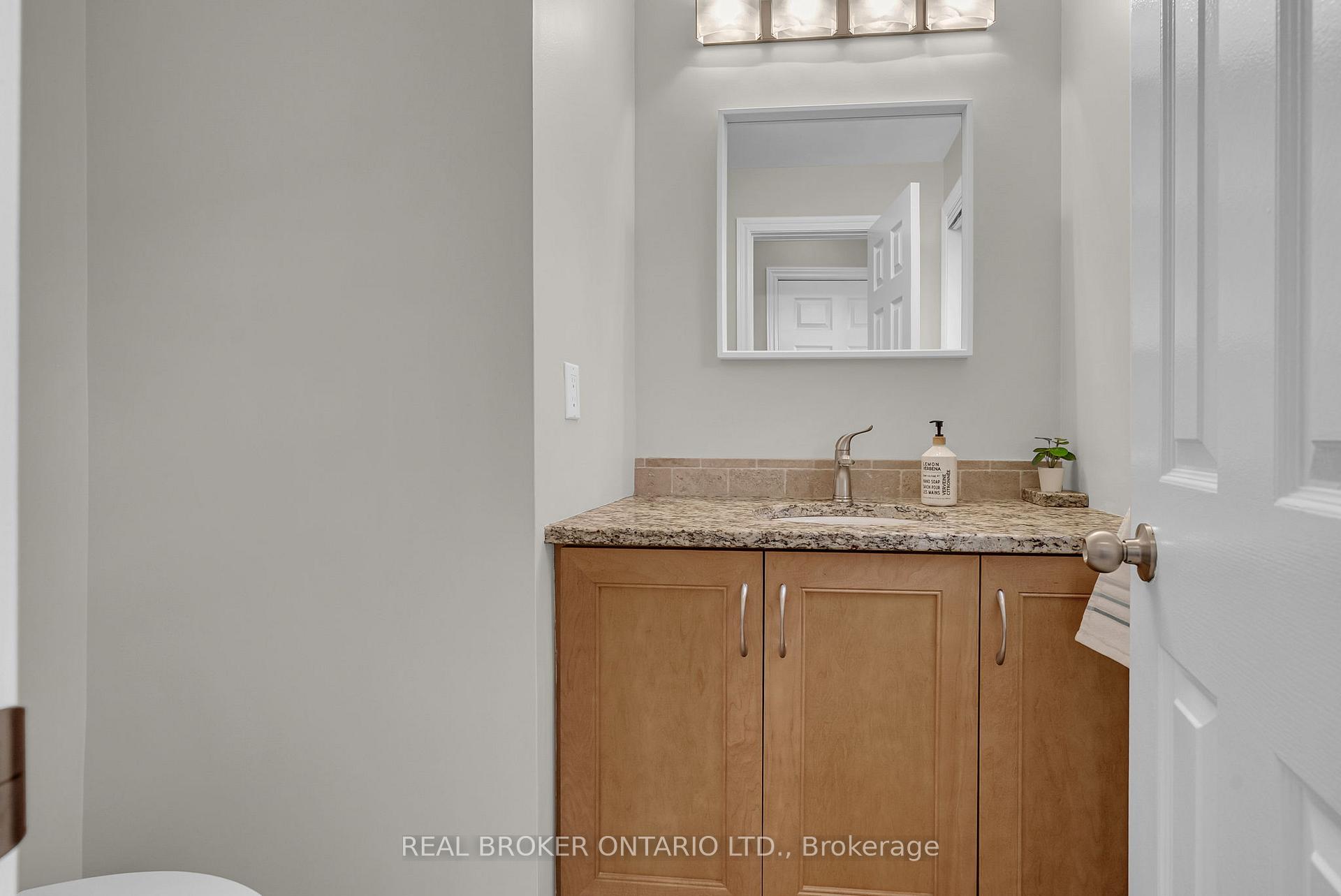 Photo 17 of 6059 Meadowglen Drive, Ottawa, Chapel Hill — HOMEH