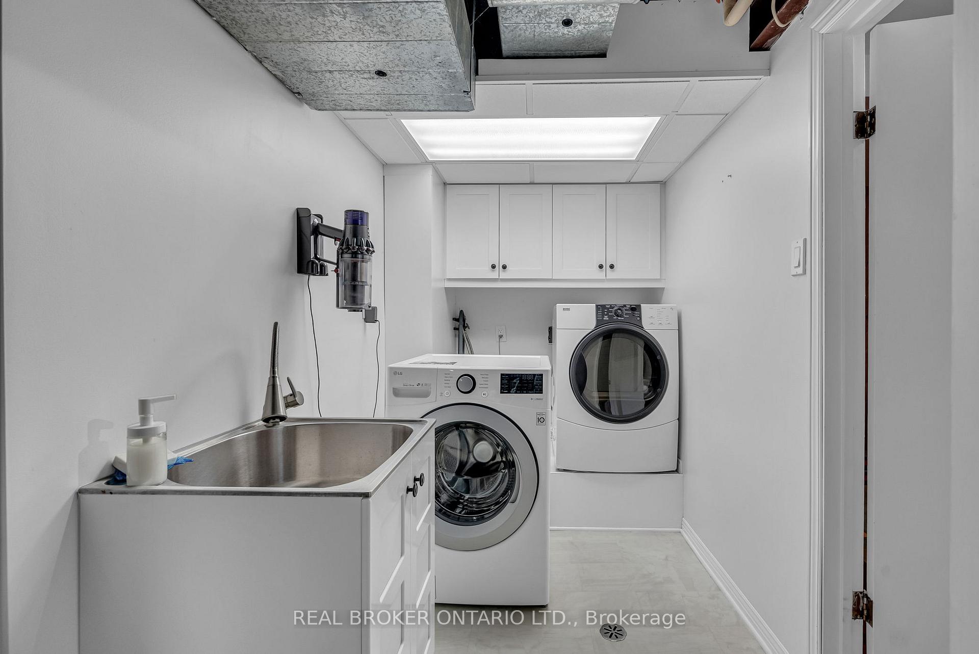 Photo 23 of 6059 Meadowglen Drive, Ottawa, Chapel Hill — HOMEH