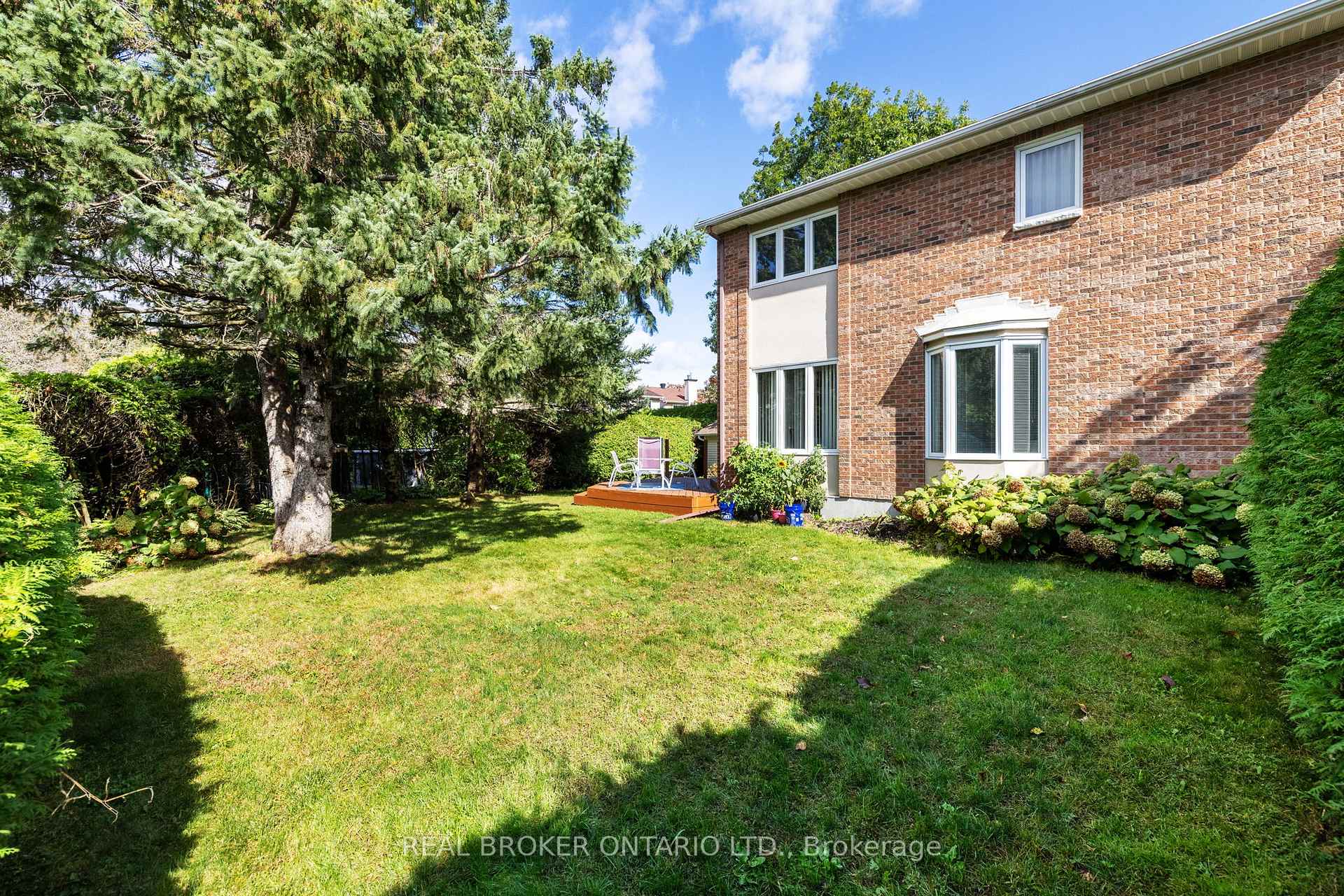 Photo 35 of 6059 Meadowglen Drive, Ottawa, Chapel Hill — HOMEH