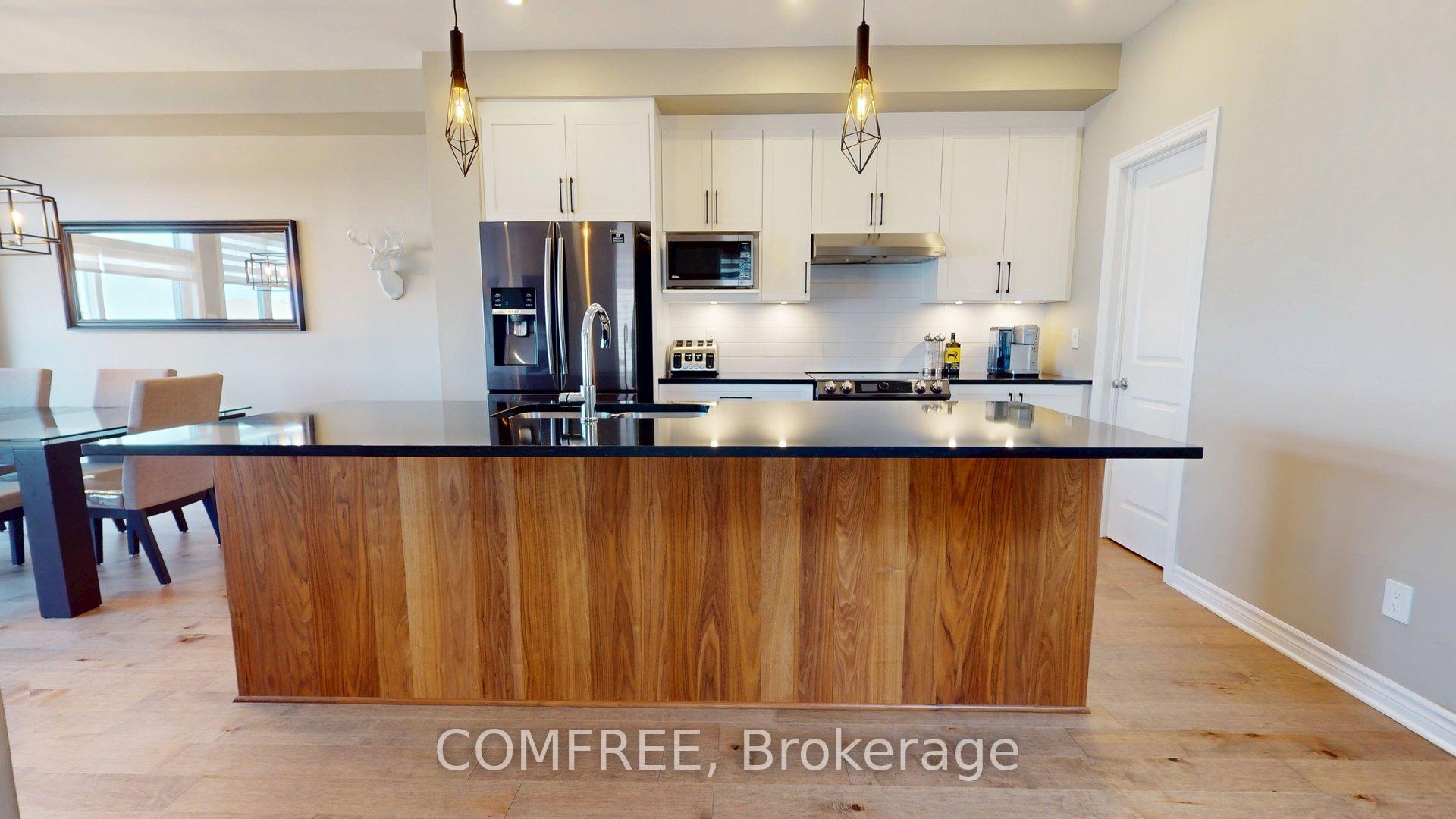 Photo 8 of 338 Kanashtage Terrace, Ottawa, Camelot — HOMEH