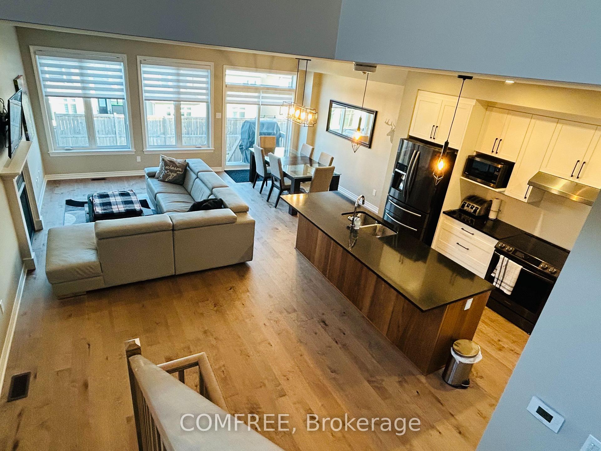 Photo 10 of 338 Kanashtage Terrace, Ottawa, Camelot — HOMEH