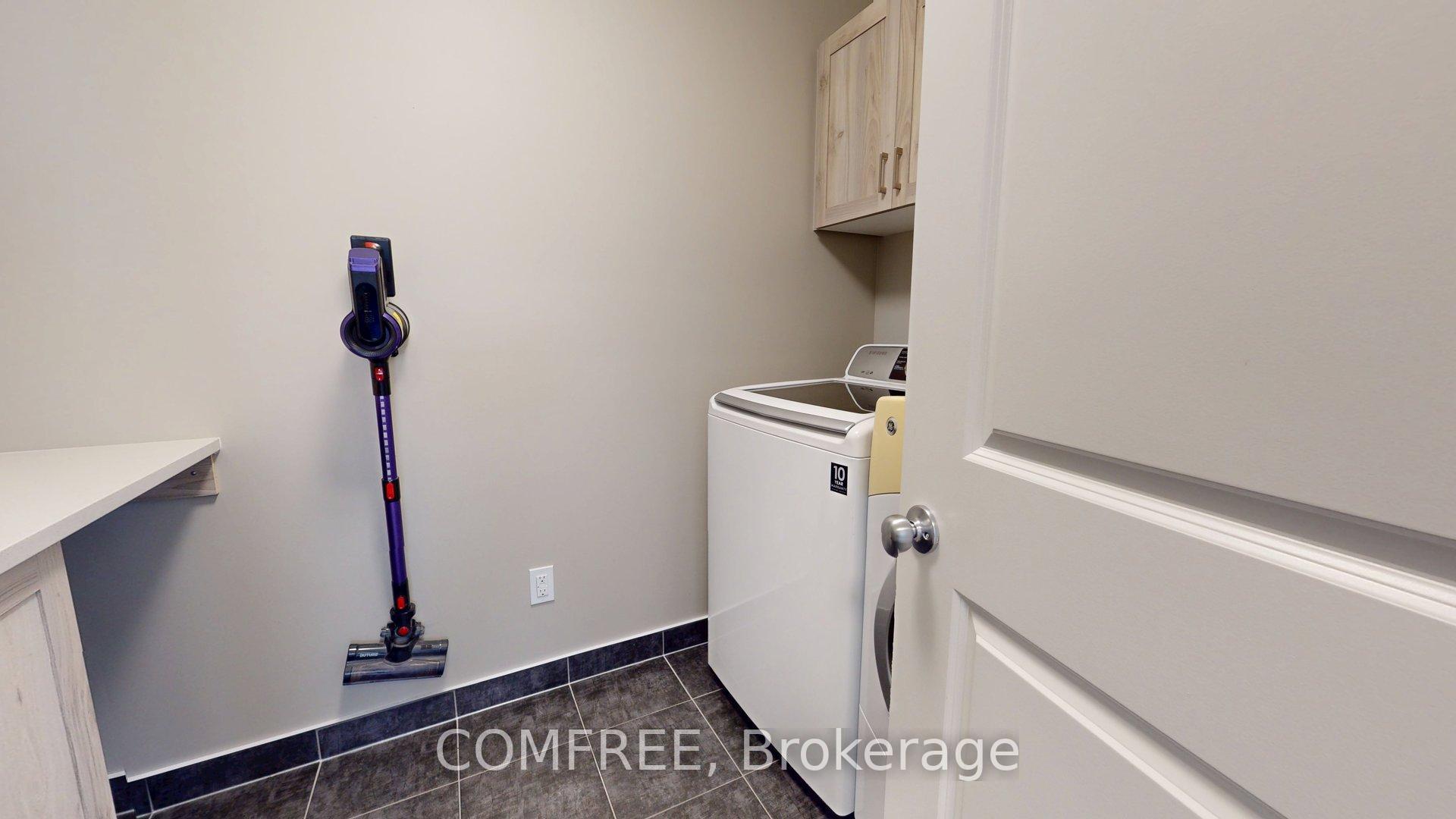 Photo 19 of 338 Kanashtage Terrace, Ottawa, Camelot — HOMEH