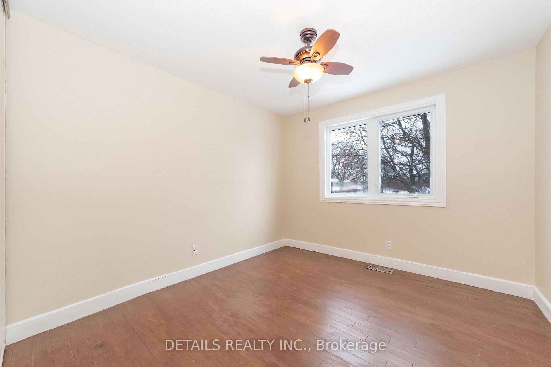 Photo 16 of 6085 Meadowhill Crescent, Ottawa, Chapel Hill — HOMEH