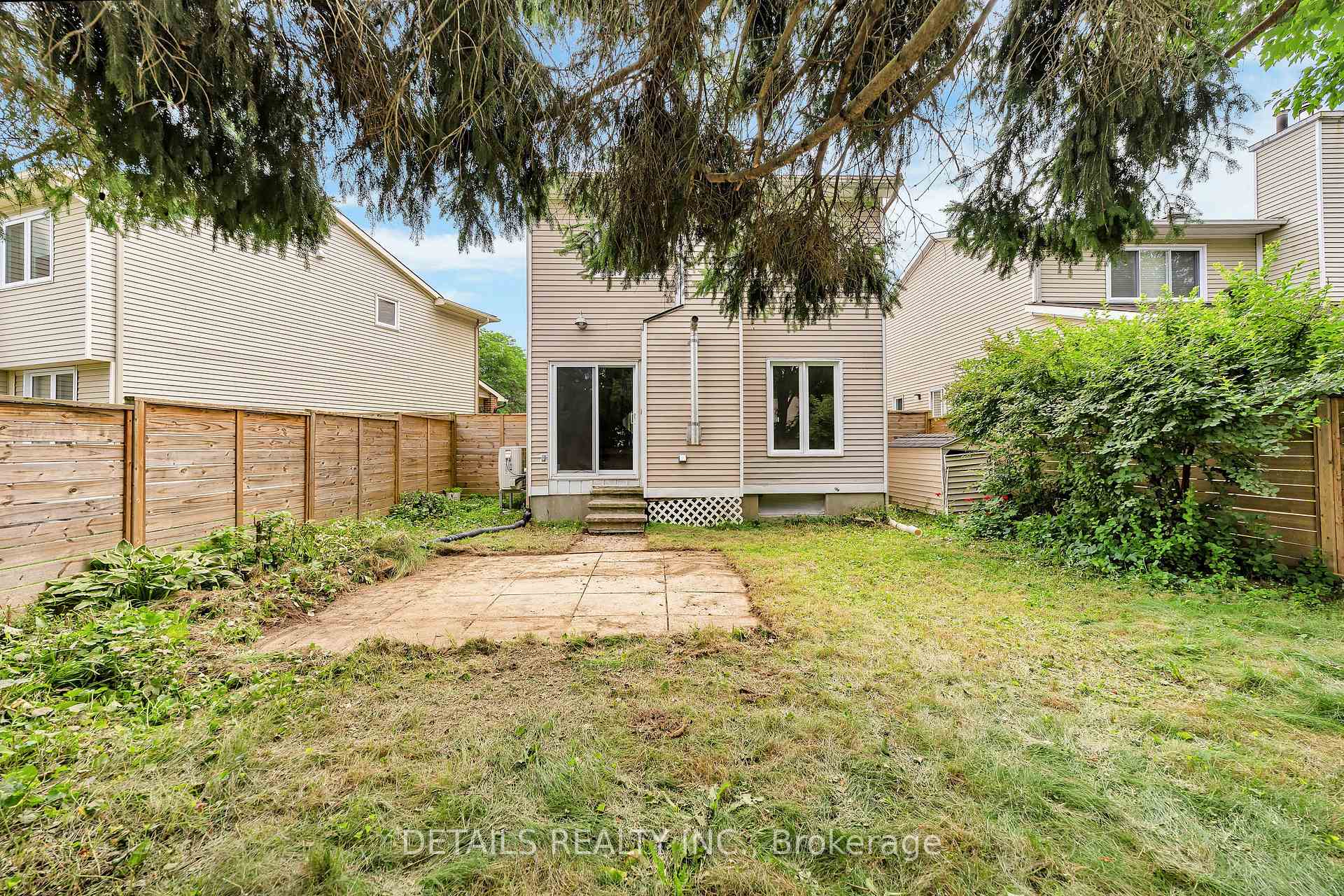 Photo 21 of 6085 Meadowhill Crescent, Ottawa, Chapel Hill — HOMEH