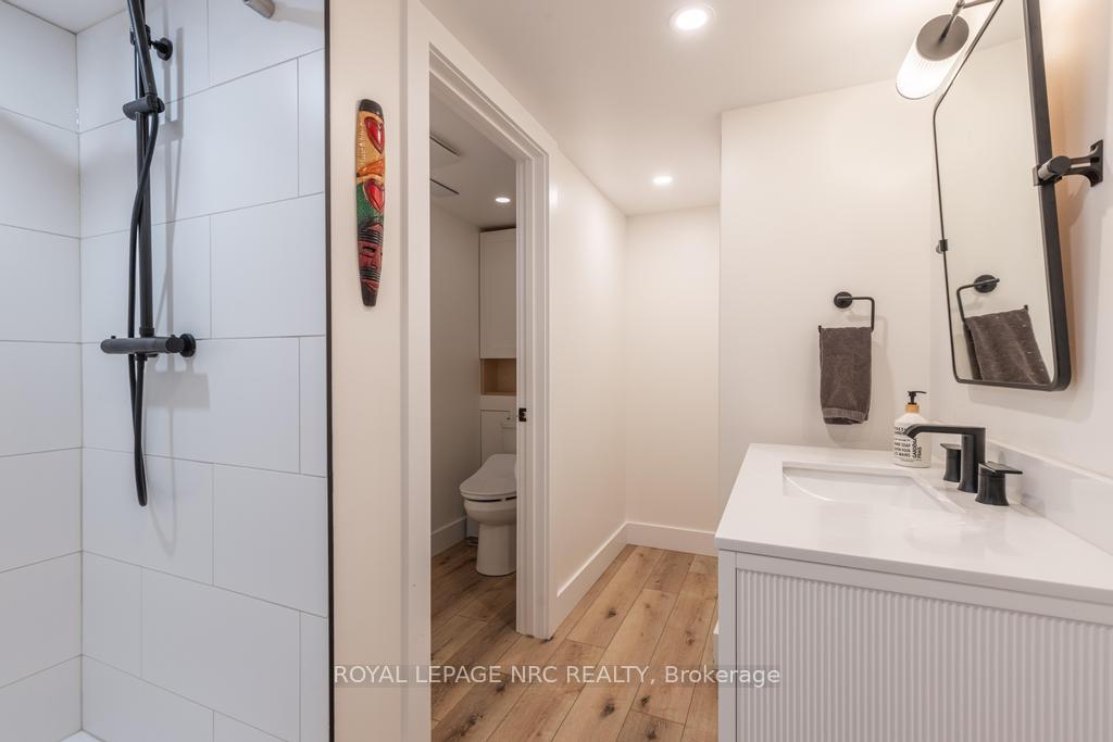 Photo 26 of 6486 Mcmicking Street, Niagara Falls, Stamford — HOMEH