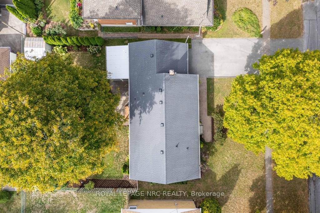 Photo 34 of 6486 Mcmicking Street, Niagara Falls, Stamford — HOMEH
