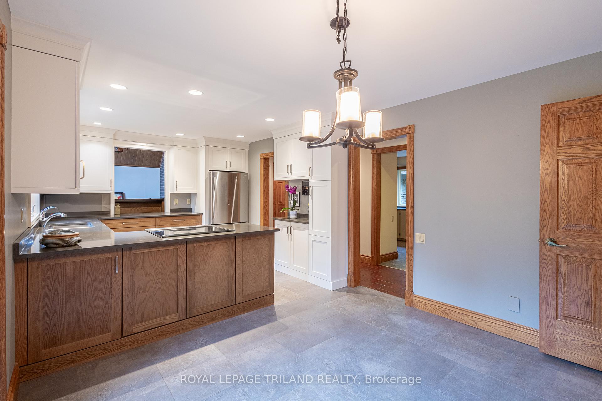 Photo 15 of 3812 Bannerd Drive, Perth South, Downie — HOMEH