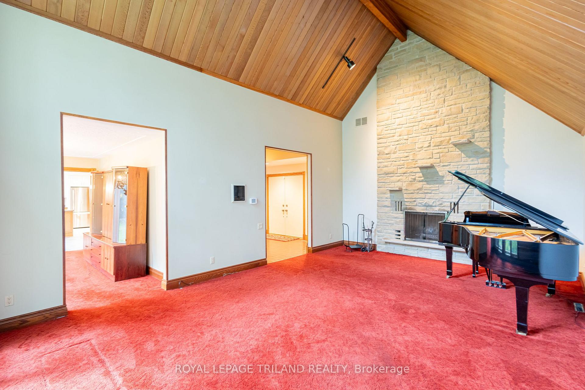 Photo 28 of 3812 Bannerd Drive, Perth South, Downie — HOMEH