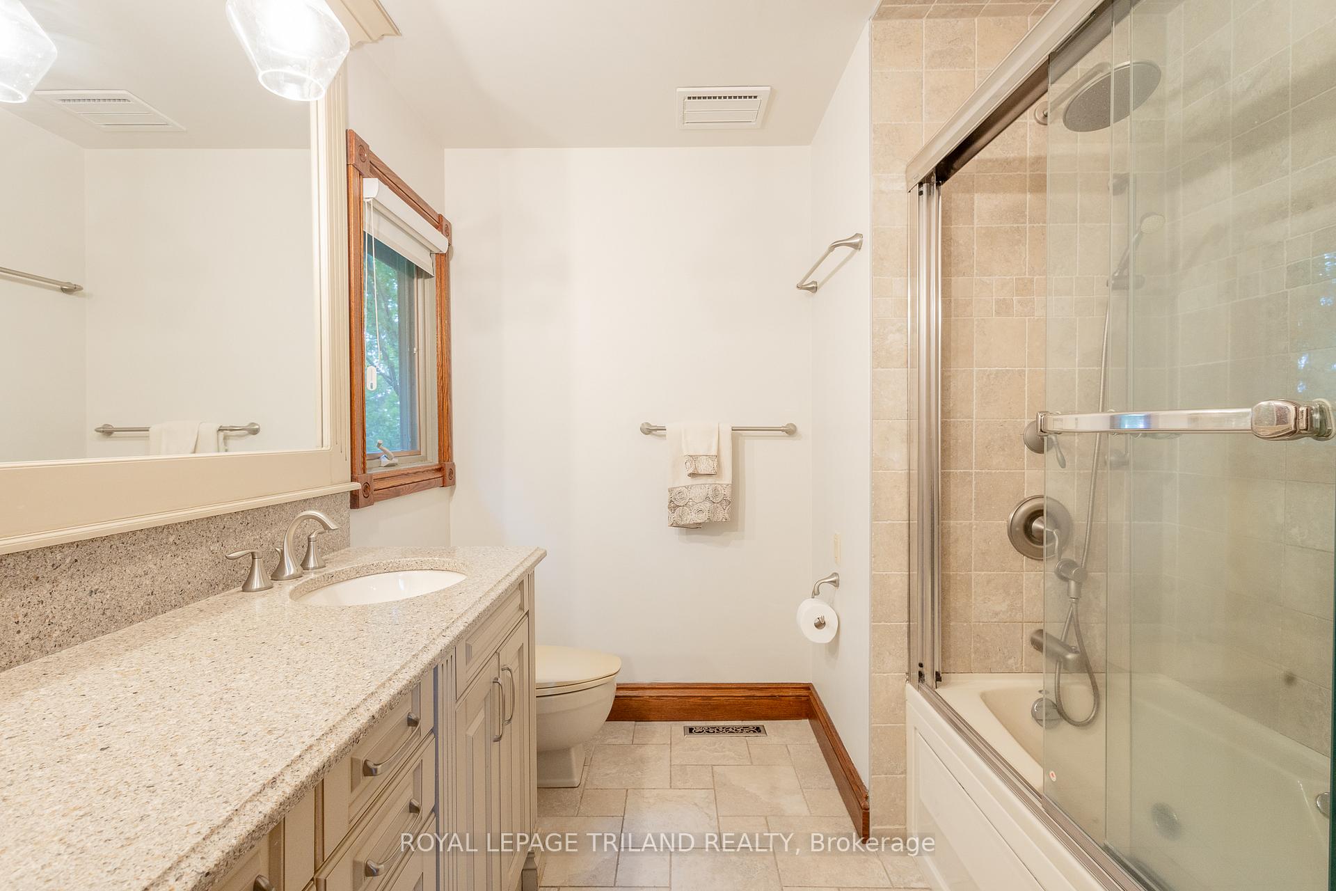 Photo 32 of 3812 Bannerd Drive, Perth South, Downie — HOMEH
