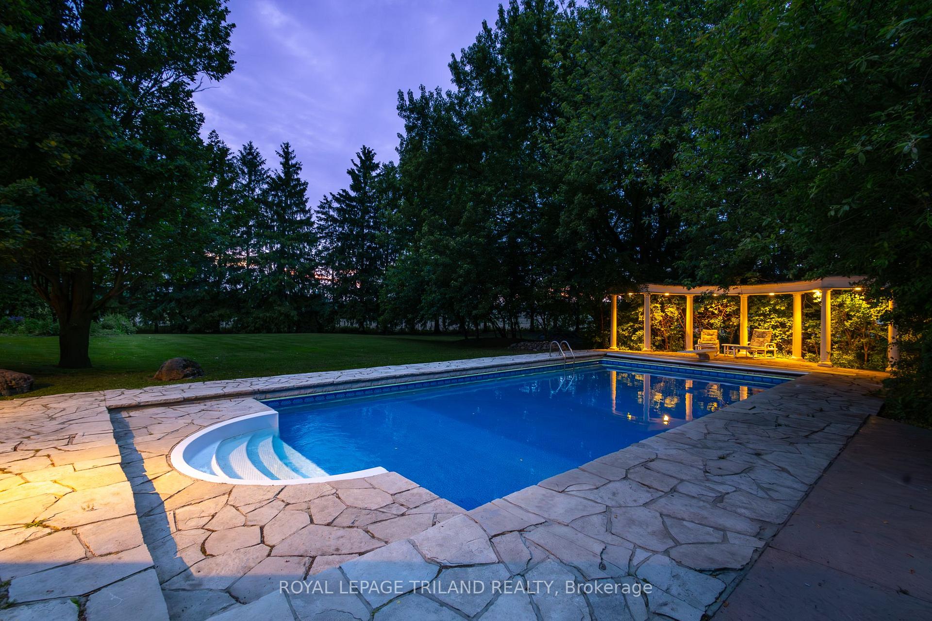 Photo 46 of 3812 Bannerd Drive, Perth South, Downie — HOMEH
