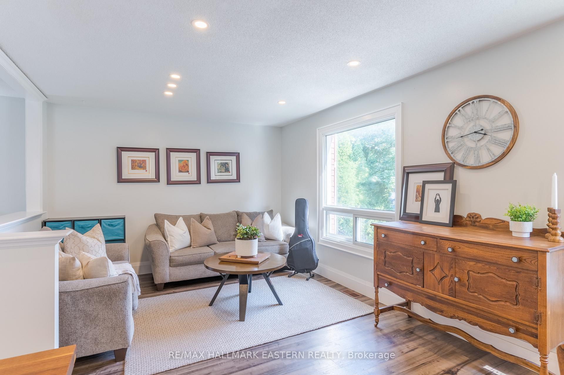 Photo 12 of 769 Trailview Drive, Peterborough, Ashburnham Ward 4 — HOMEH