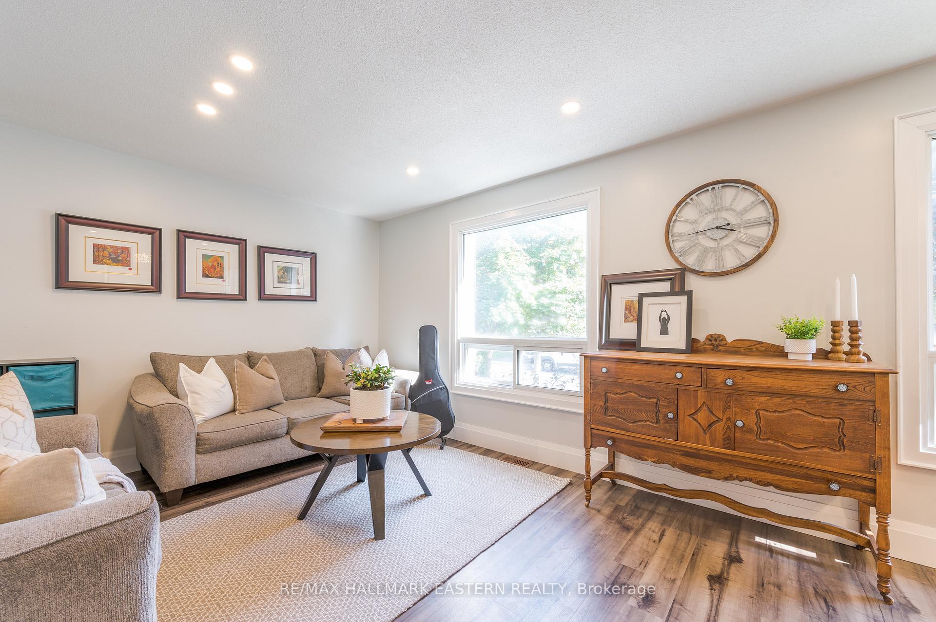 Photo 13 of 769 Trailview Drive, Peterborough, Ashburnham Ward 4 — HOMEH