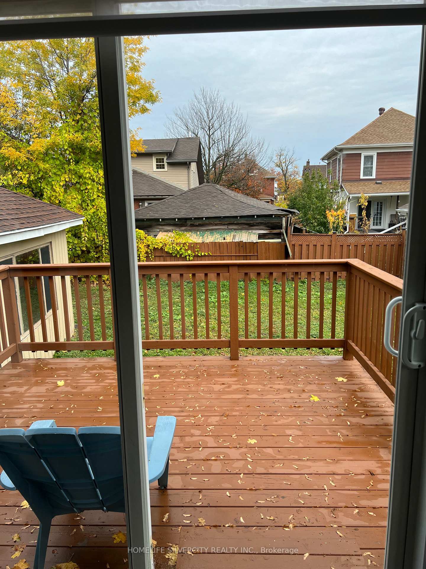 Photo 15 of 4737 Epworth Circle, Niagara Falls, Downtown — HOMEH