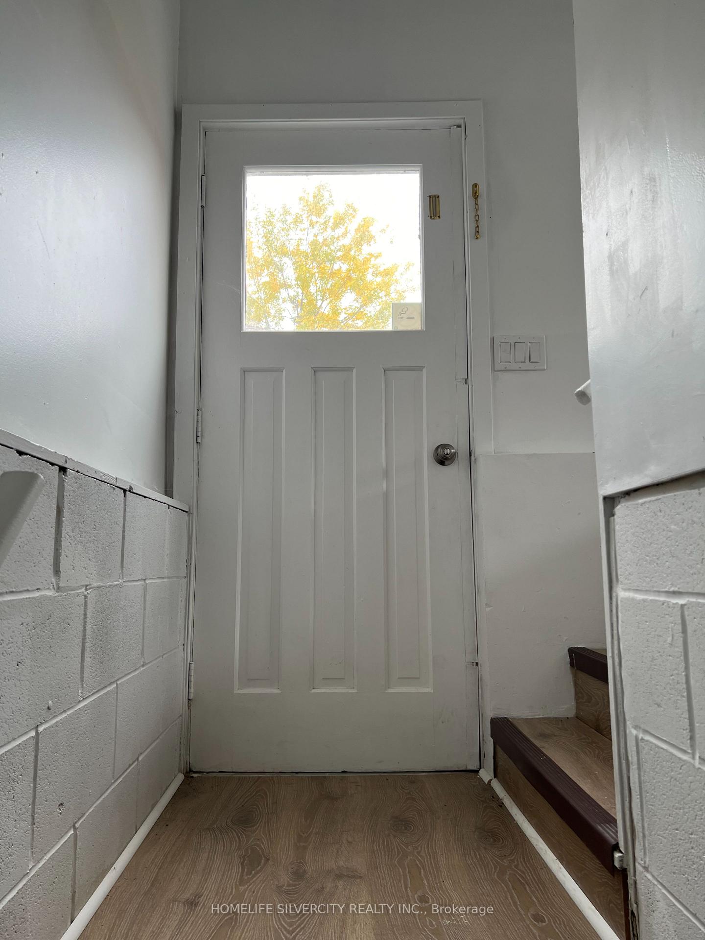 Photo 17 of 4737 Epworth Circle, Niagara Falls, Downtown — HOMEH