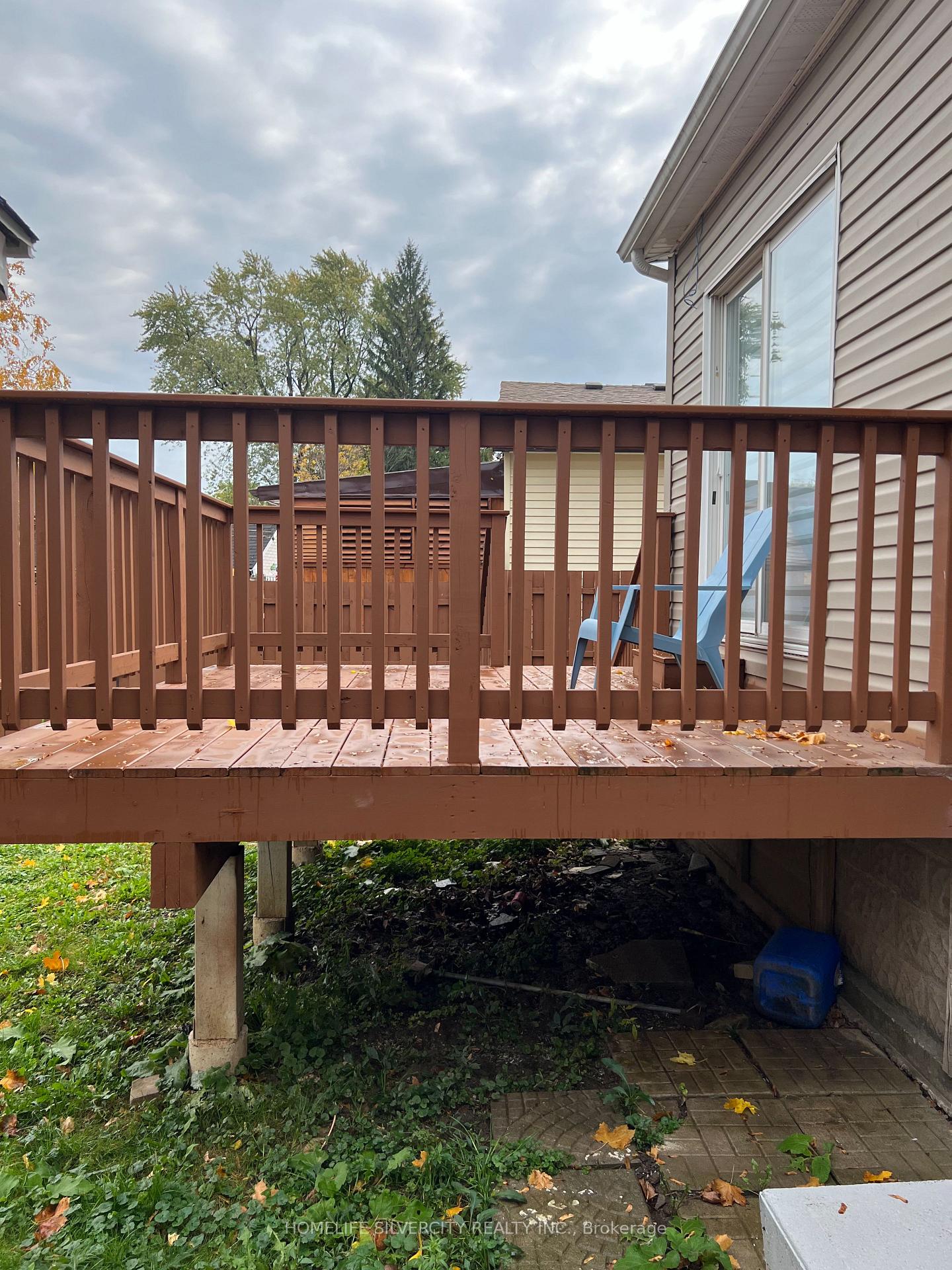 Photo 28 of 4737 Epworth Circle, Niagara Falls, Downtown — HOMEH