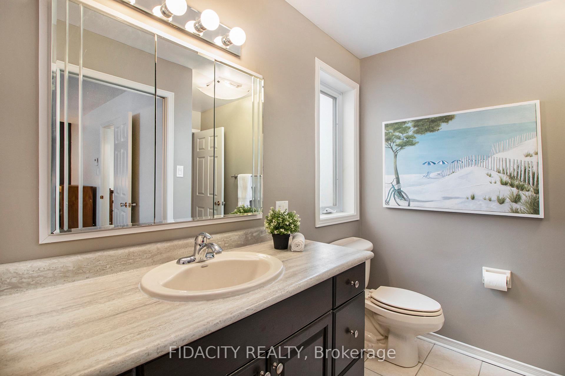 Photo 19 of 1777 Bromont Way, Ottawa, Chateauneuf — HOMEH