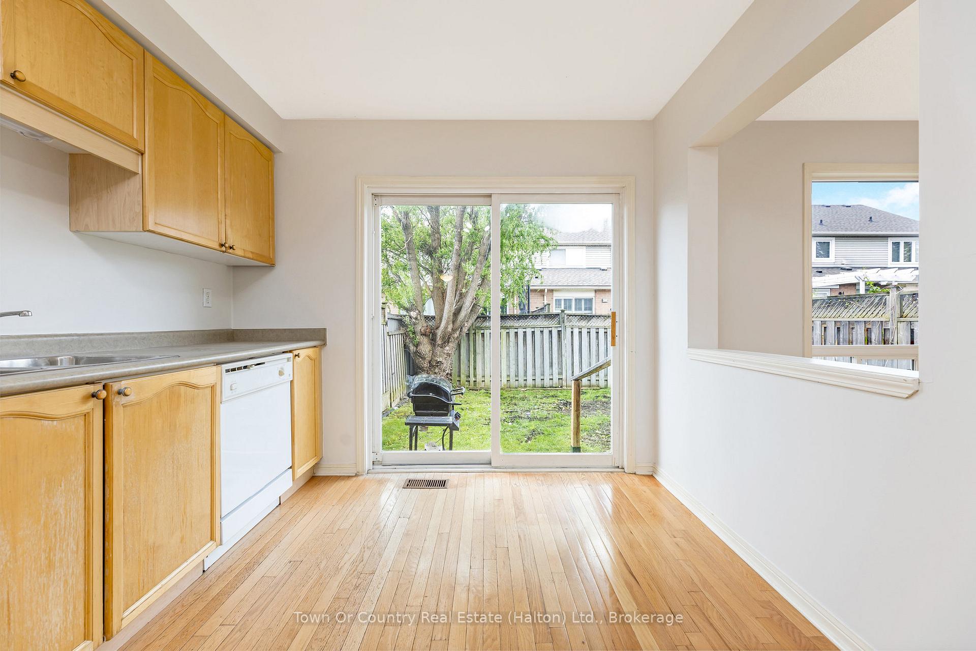 Photo 22 of 416 Patterson Drive, Milton, Clarke — HOMEH