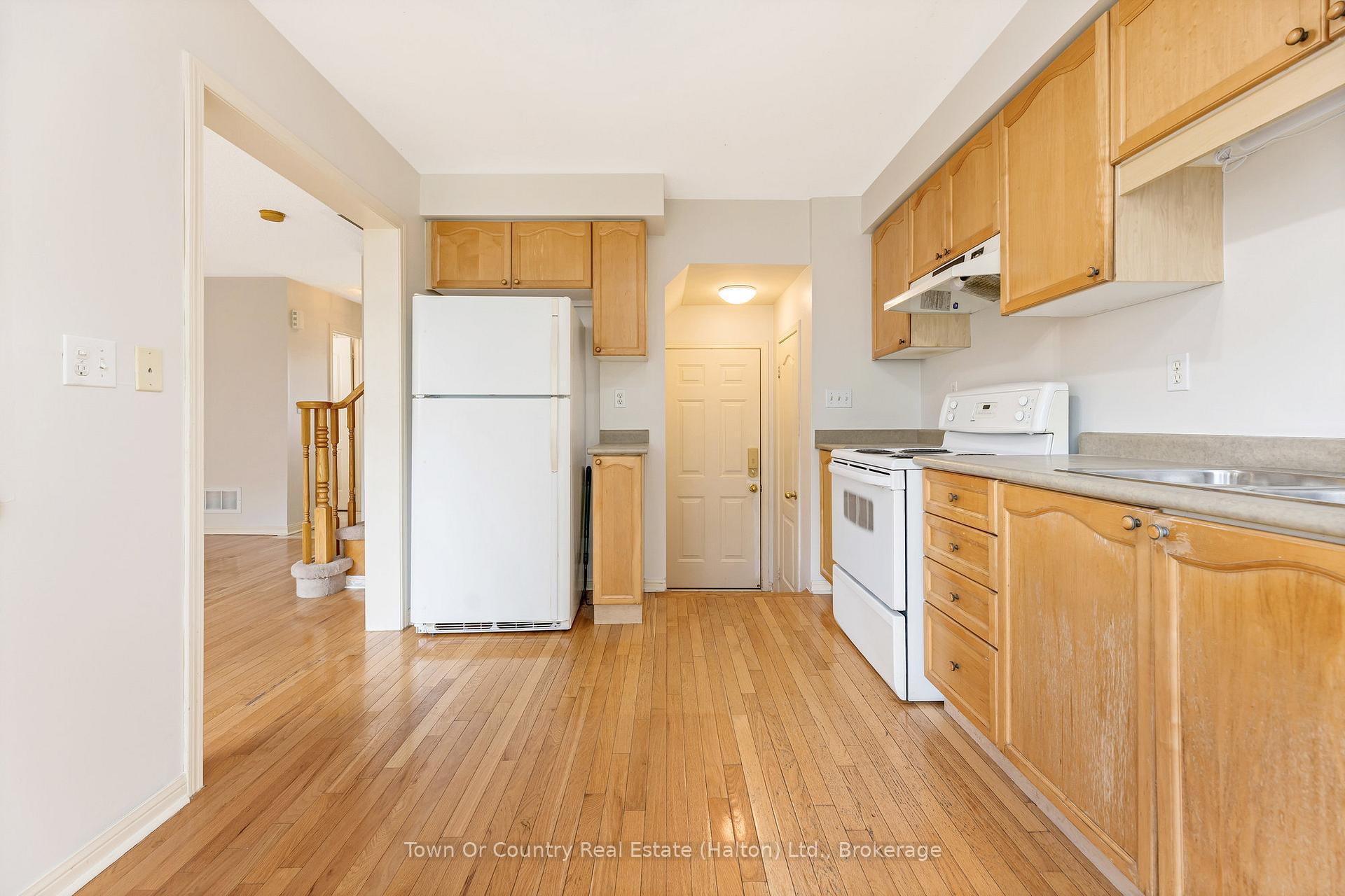 Photo 19 of 416 Patterson Drive, Milton, Clarke — HOMEH