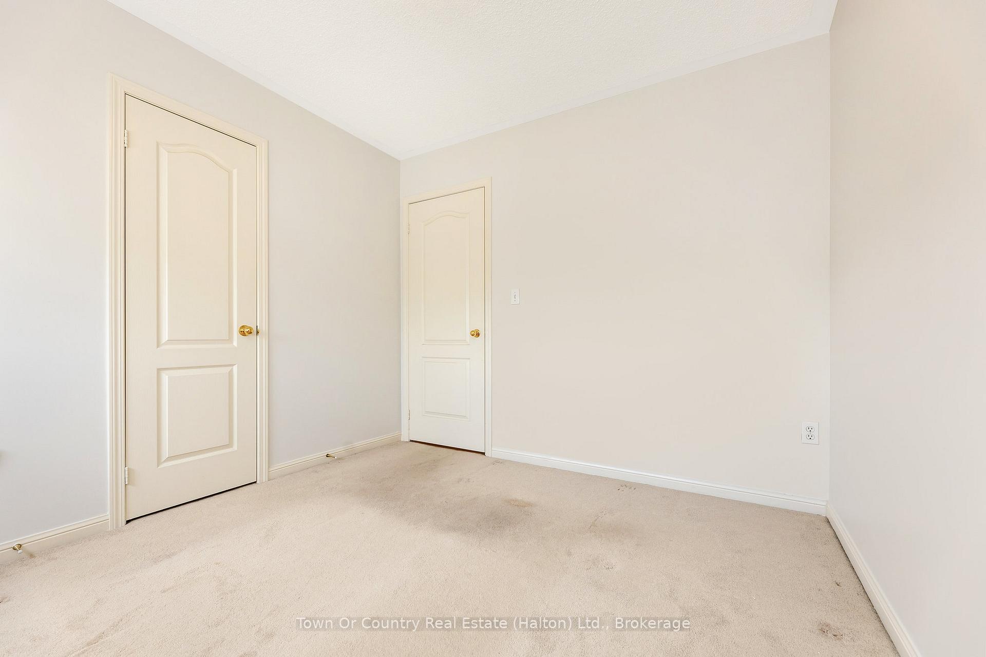 Photo 25 of 416 Patterson Drive, Milton, Clarke — HOMEH