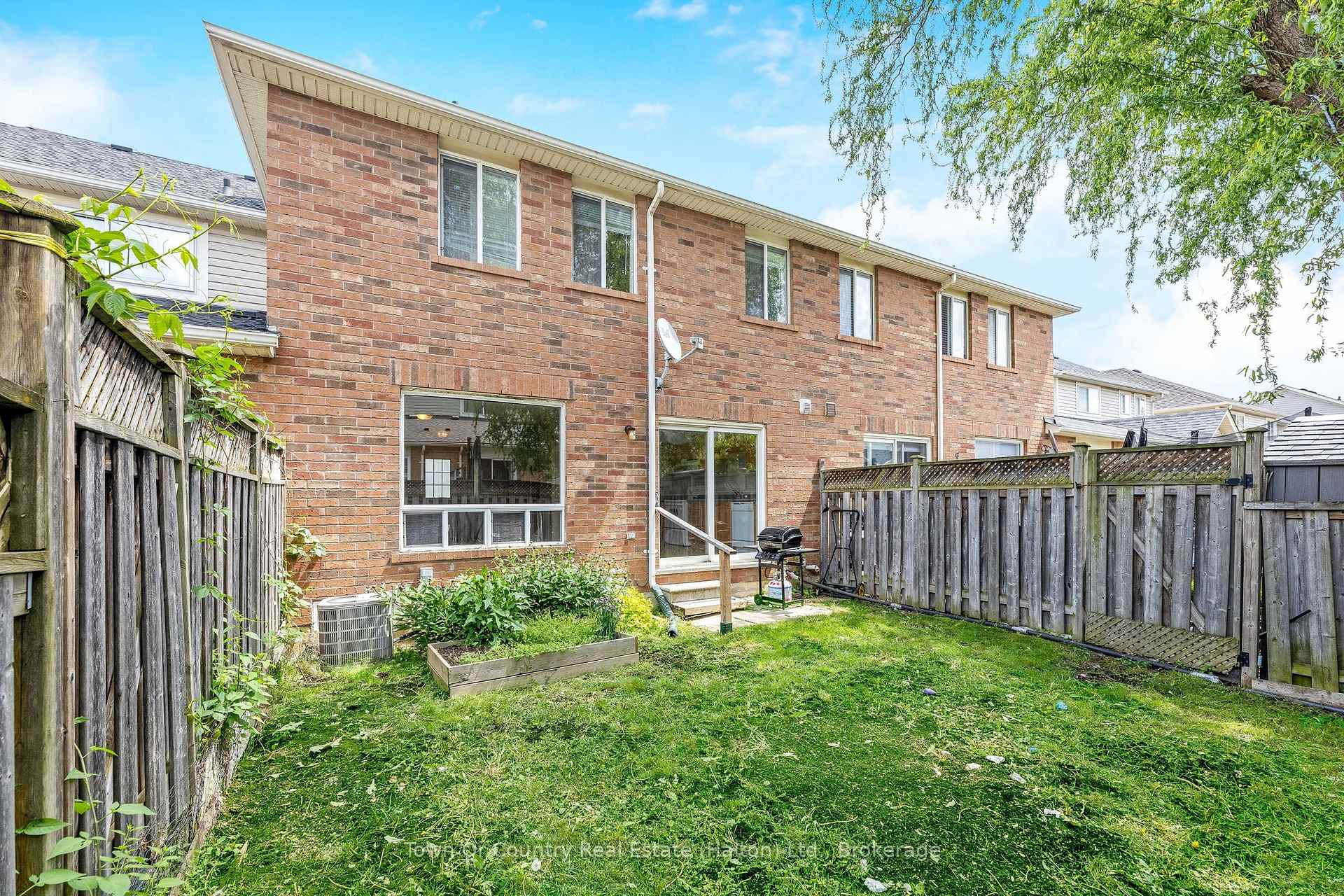 Photo 26 of 416 Patterson Drive, Milton, Clarke — HOMEH