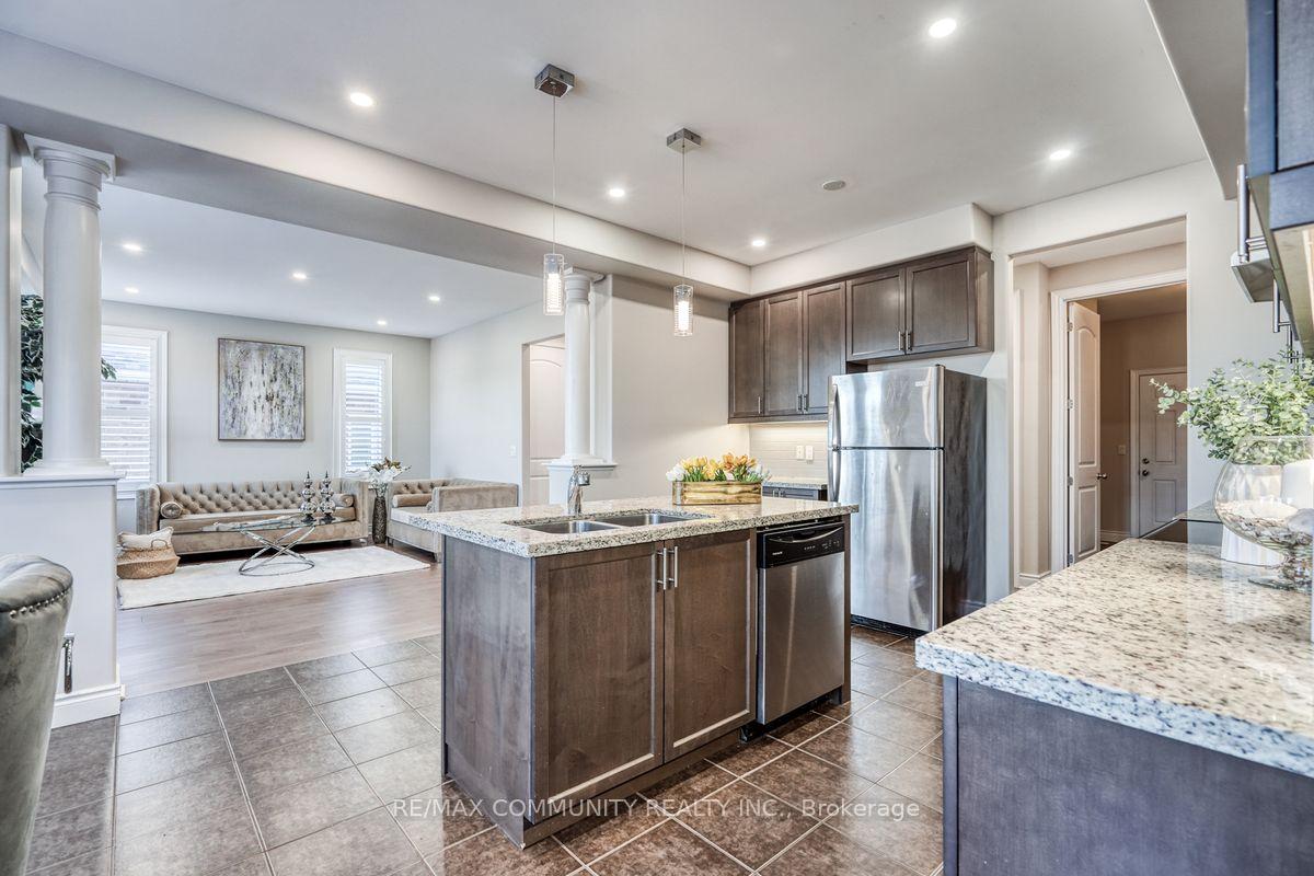 Photo 18 of 1556 Cahill Drive, Peterborough, Otonabee Ward 1 — HOMEH