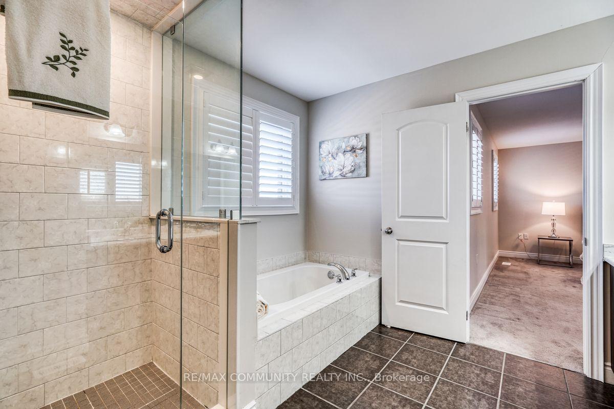 Photo 29 of 1556 Cahill Drive, Peterborough, Otonabee Ward 1 — HOMEH