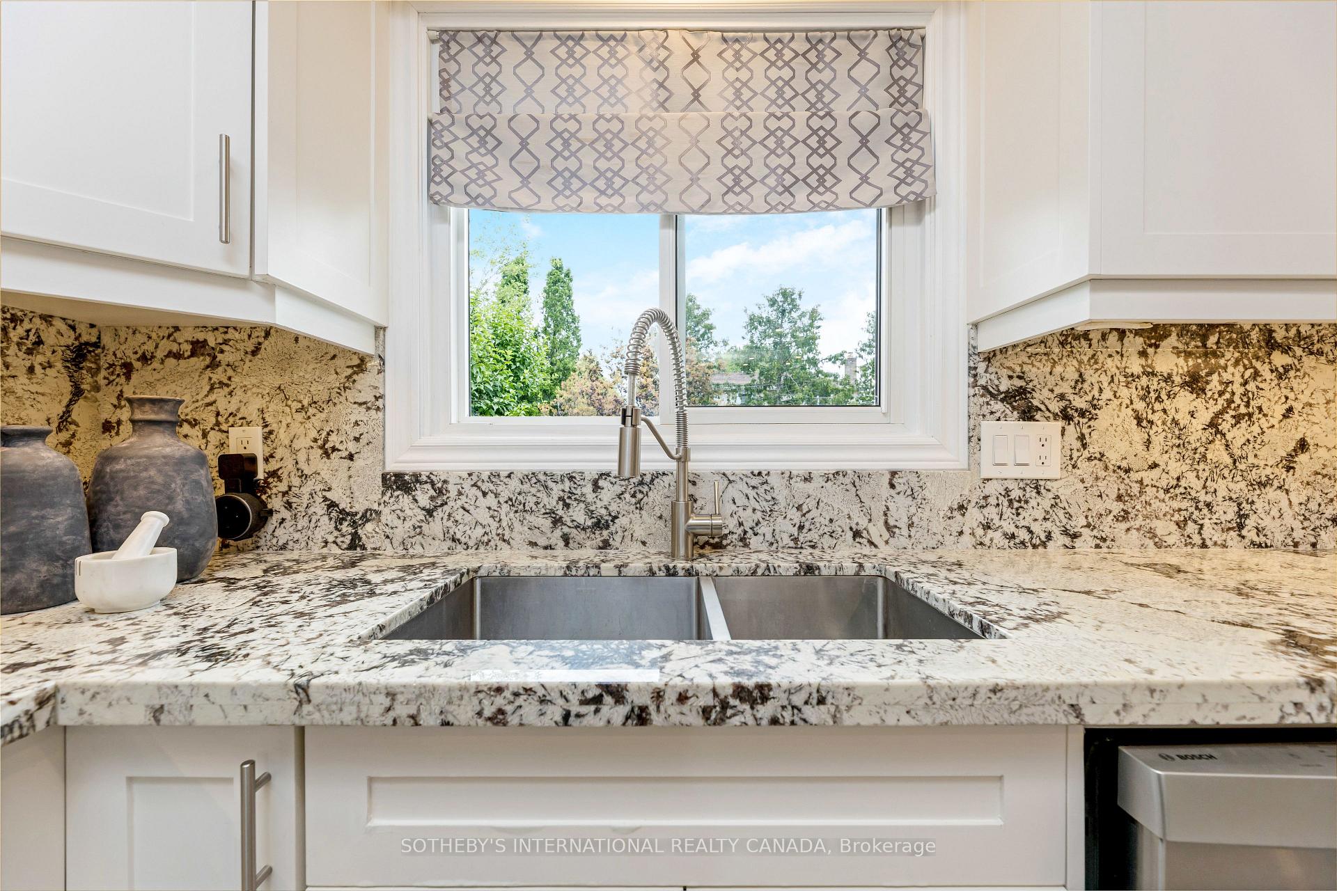 Photo 9 of 430 Gowland Crescent, Milton, Timberlea — HOMEH