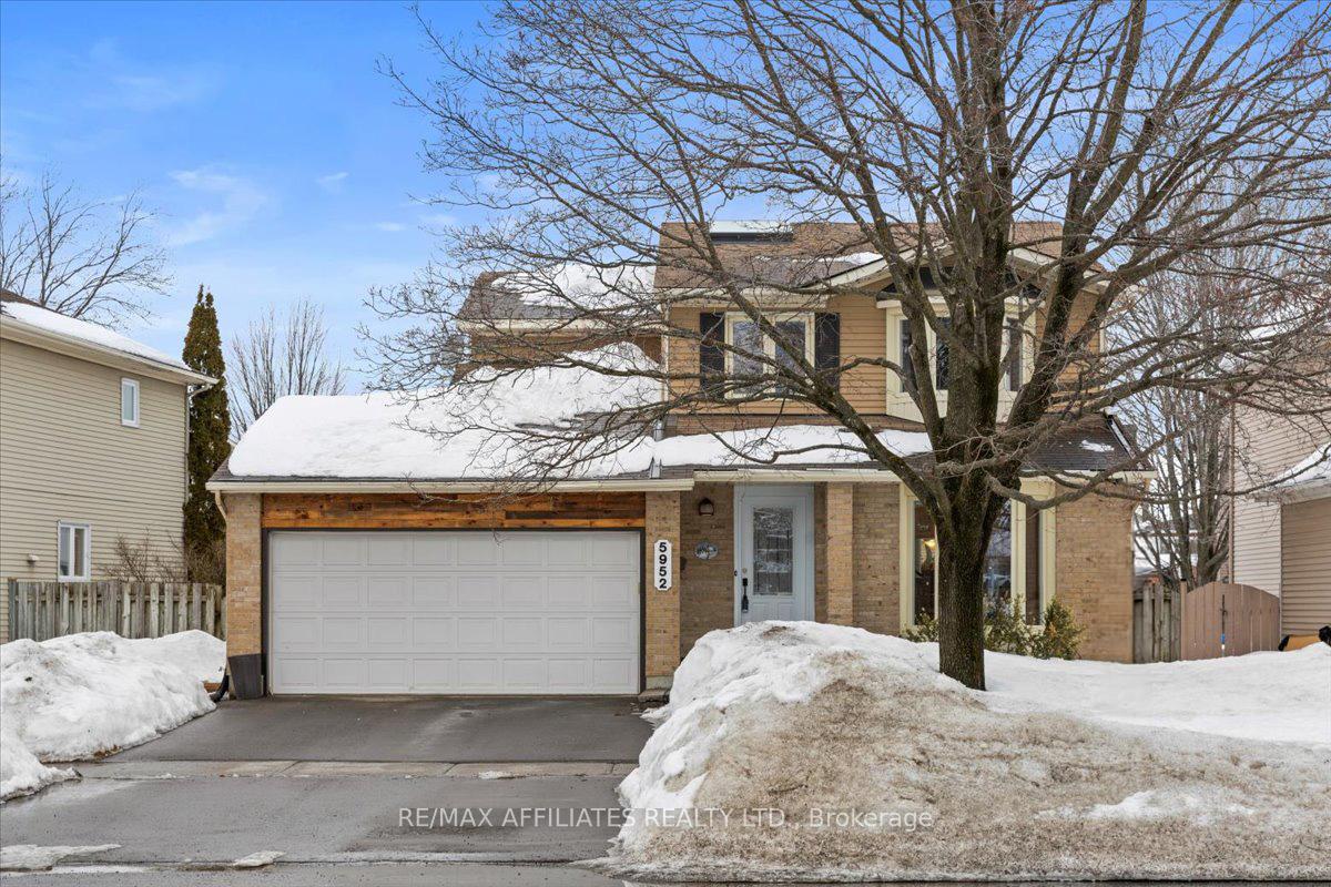 Photo 1 of 5952 Meadowglen Drive, Ottawa, Chapel Hill — HOMEH