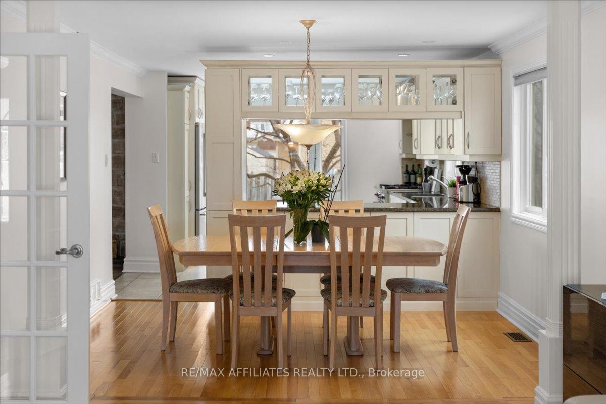 Photo 9 of 5952 Meadowglen Drive, Ottawa, Chapel Hill — HOMEH