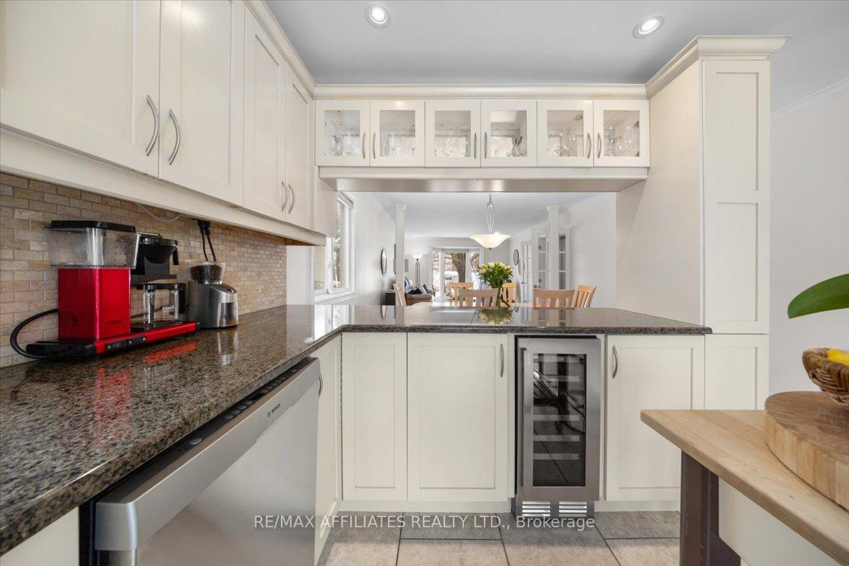 Photo 19 of 5952 Meadowglen Drive, Ottawa, Chapel Hill — HOMEH