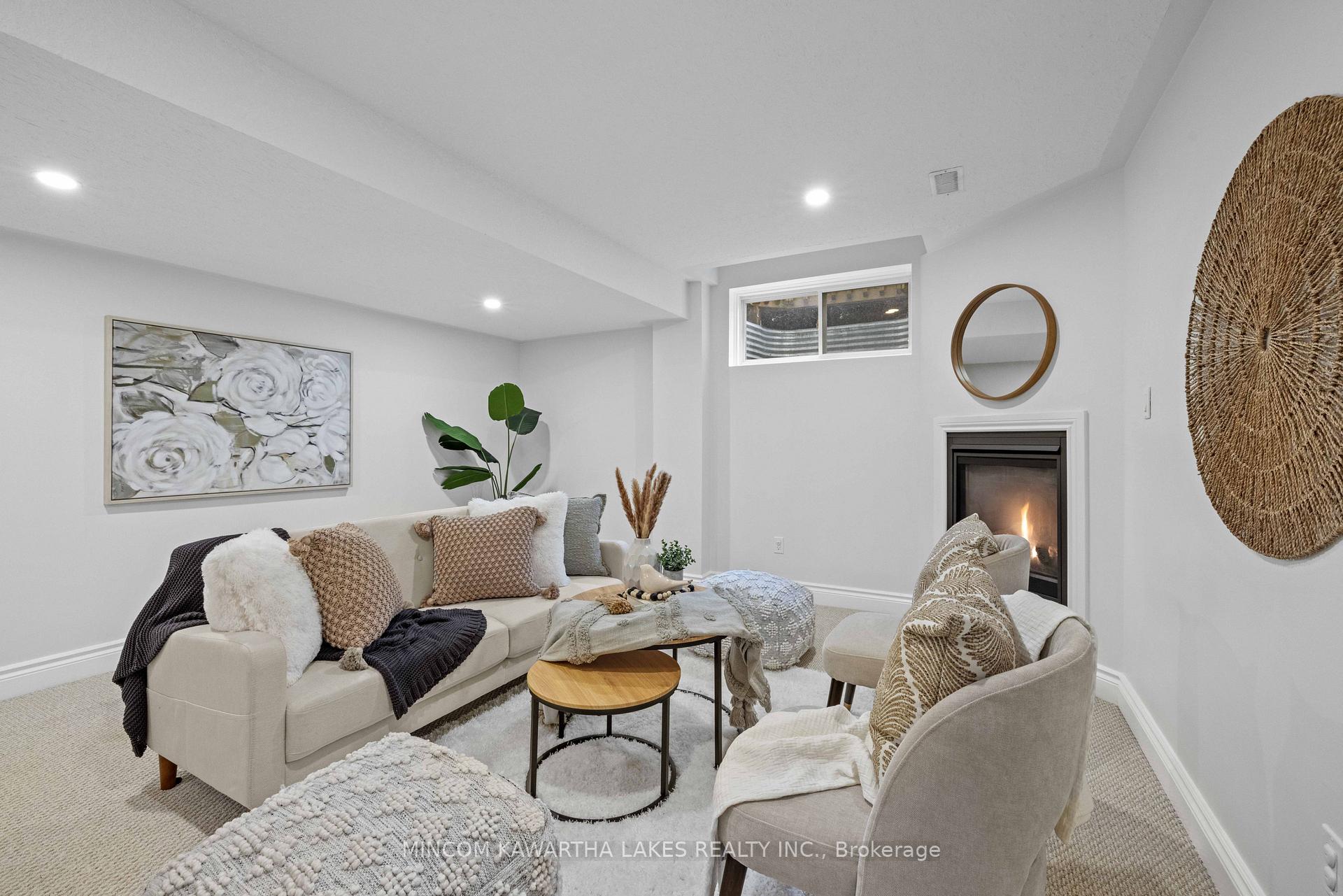 Photo 26 of 732 Orpington Road, Peterborough, Otonabee Ward 1 — HOMEH