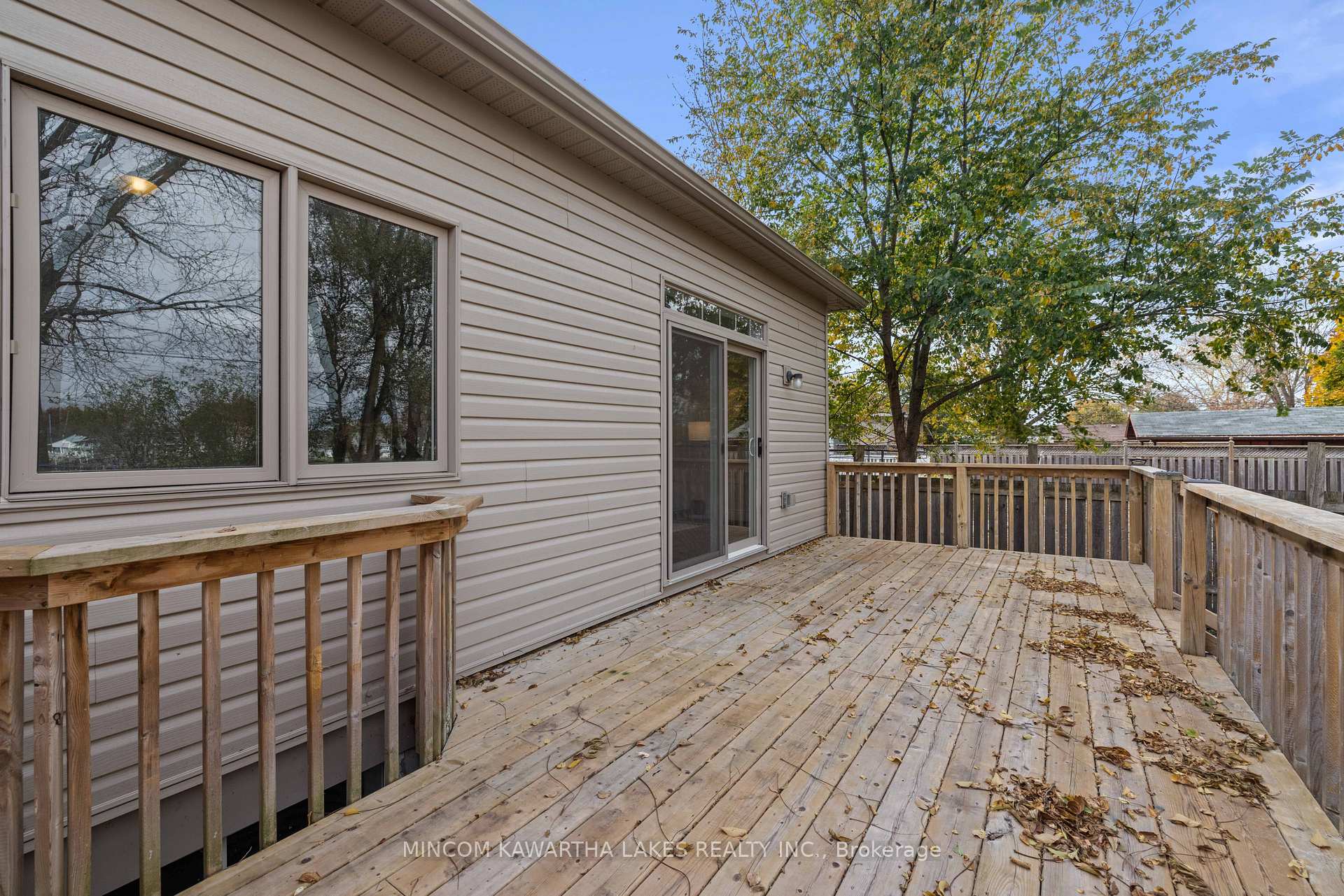 Photo 34 of 732 Orpington Road, Peterborough, Otonabee Ward 1 — HOMEH