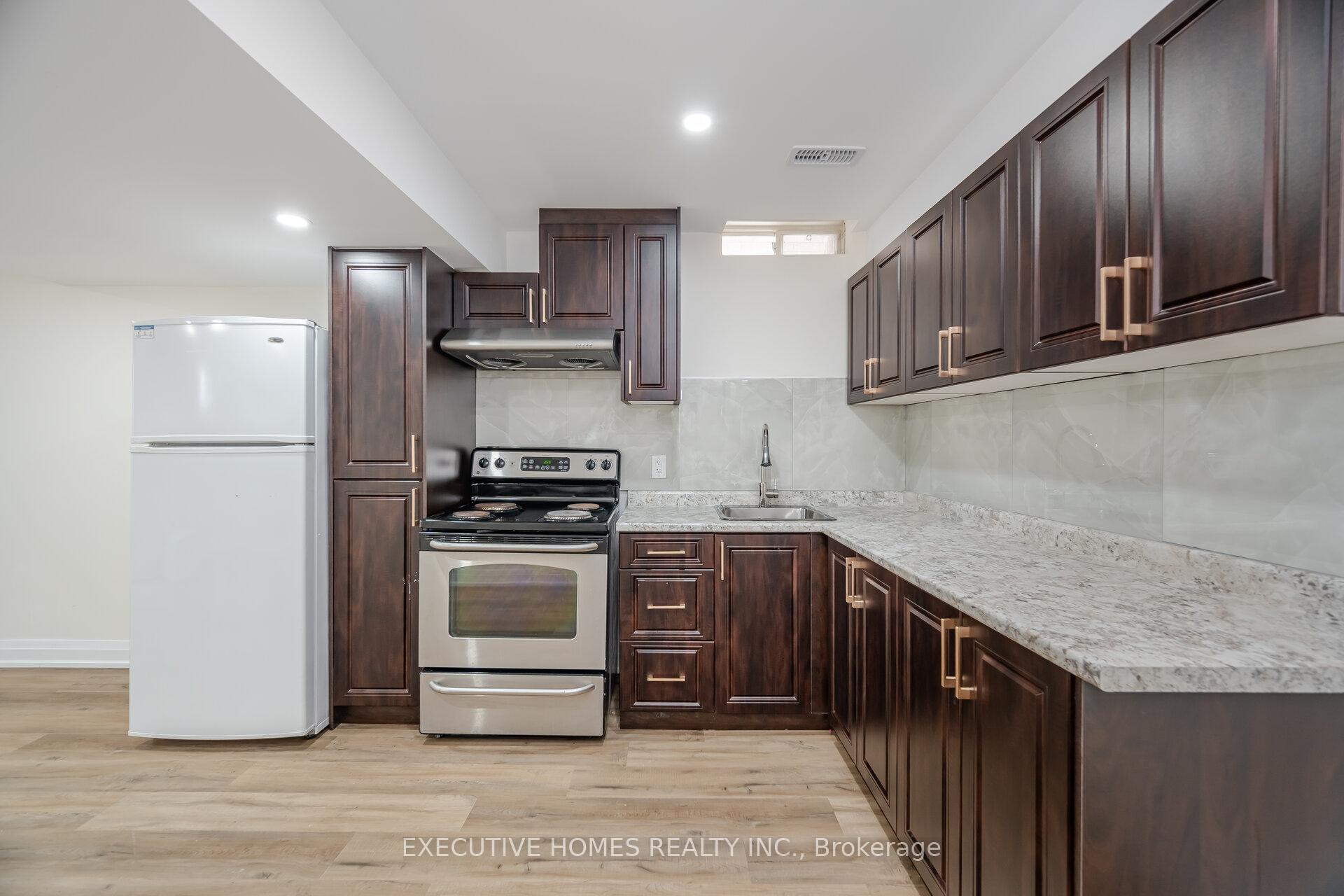 Photo 40 of 1121 Meighen Way, Milton, Beaty — HOMEH