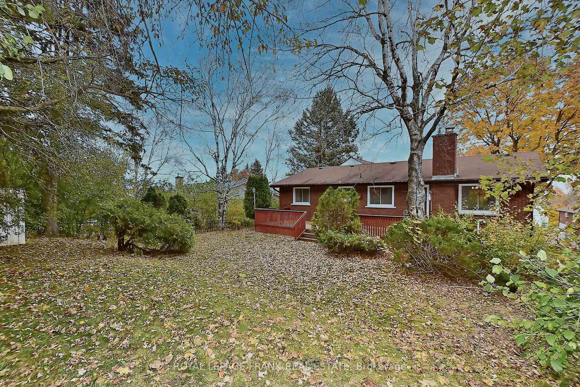 Front of 1538 Cherryhill Road