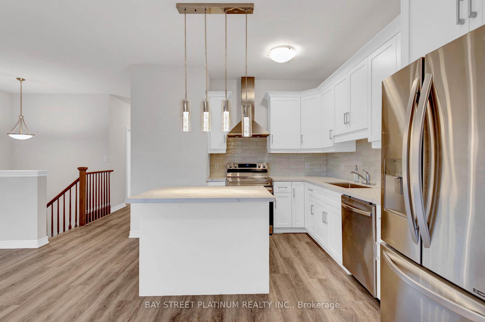 Photo 10 of 84 Summersides Boulevard, Pelham, Fonthill — HOMEH