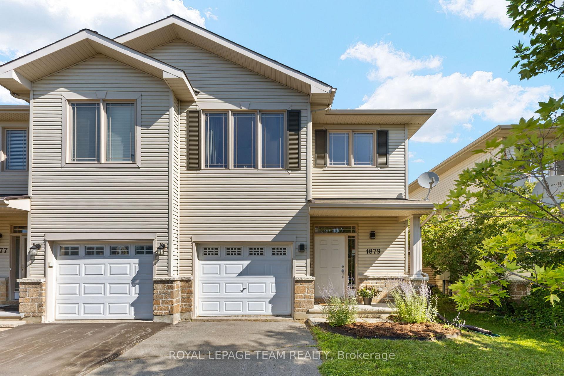 Front of 1879 Arrowgrass Way
