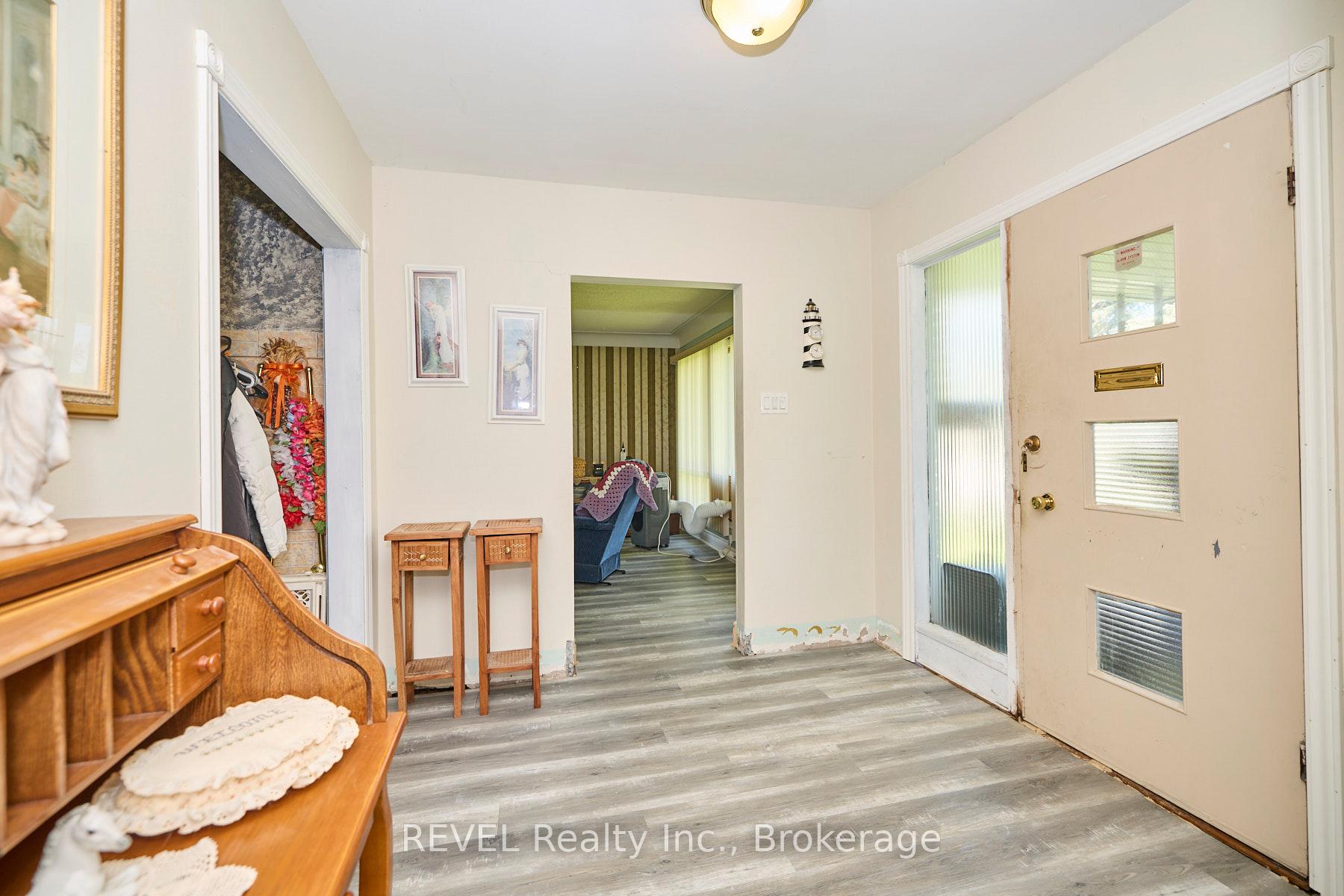 Photo 13 of 7205 Sharon Avenue, Niagara Falls, Arad/Fallsview — HOMEH