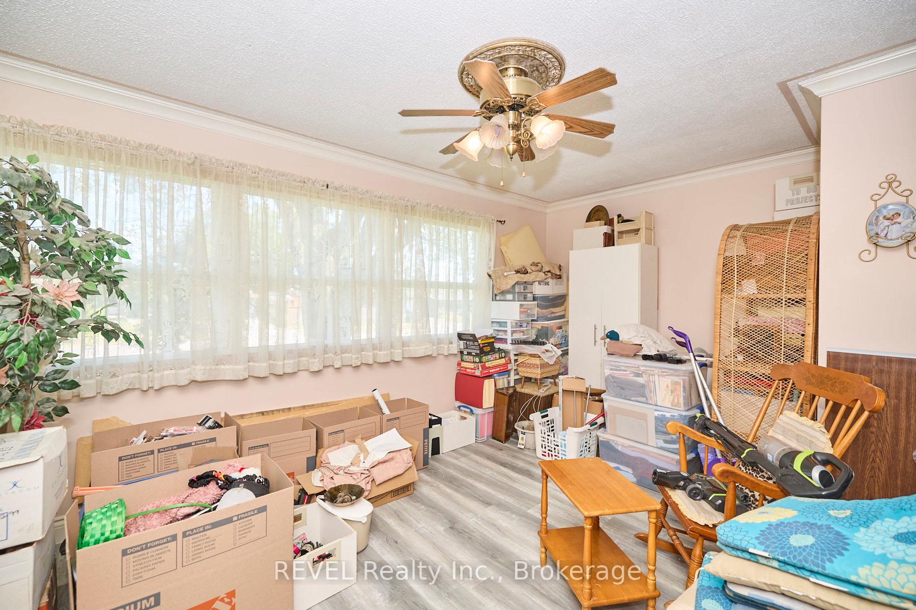 Photo 14 of 7205 Sharon Avenue, Niagara Falls, Arad/Fallsview — HOMEH