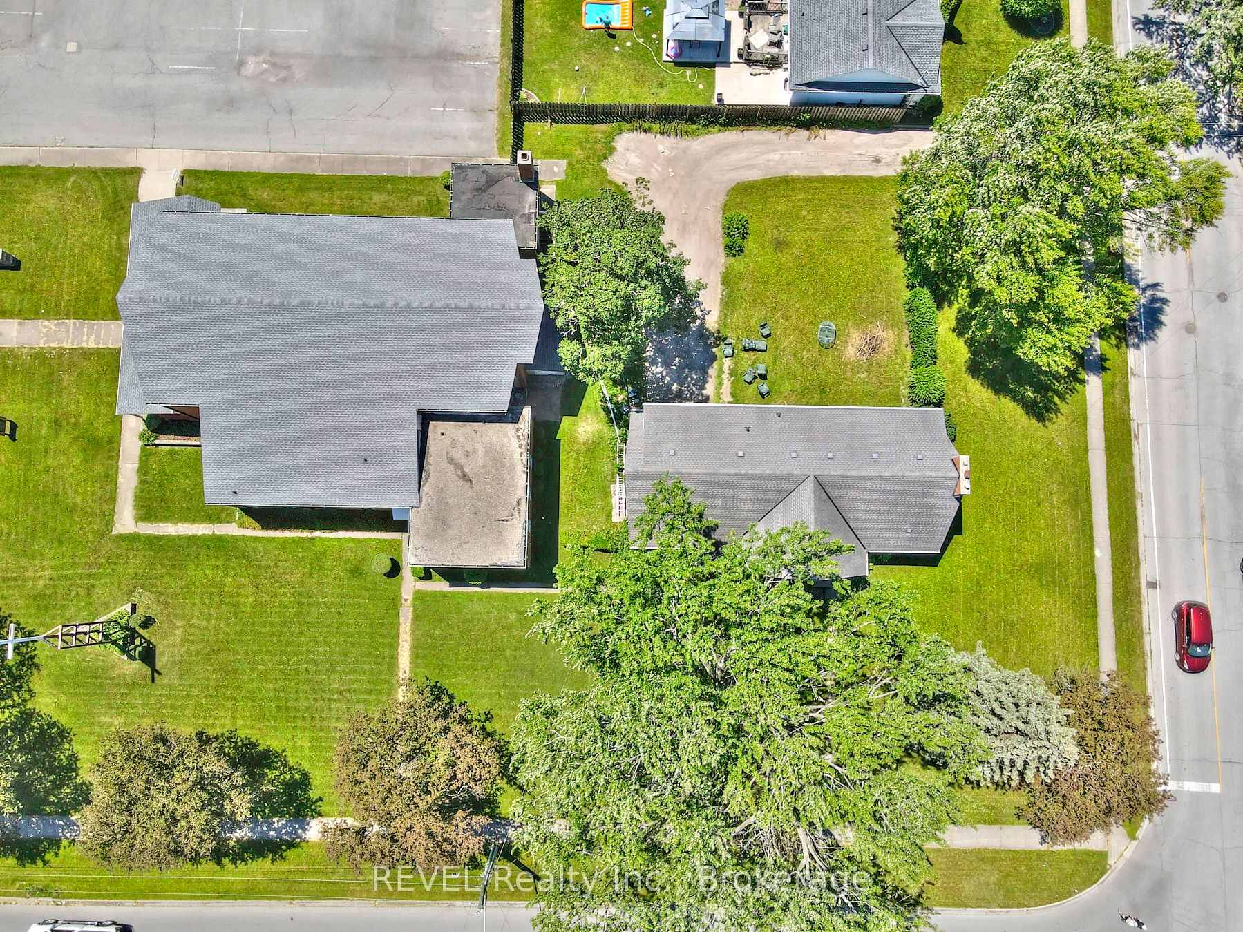 Photo 27 of 7205 Sharon Avenue, Niagara Falls, Arad/Fallsview — HOMEH