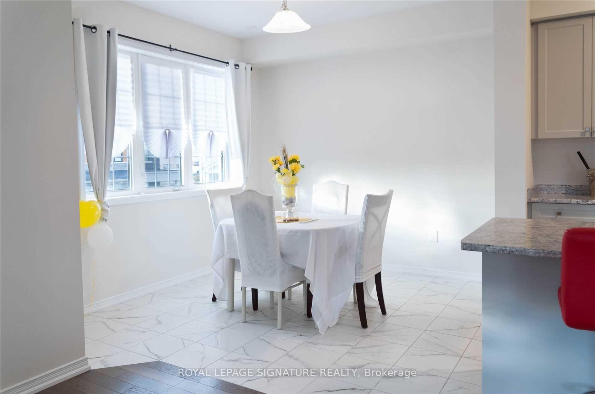Photo 4 of Unit 21, 8317 Mulberry Drive, Niagara Falls, Brown — HOMEH