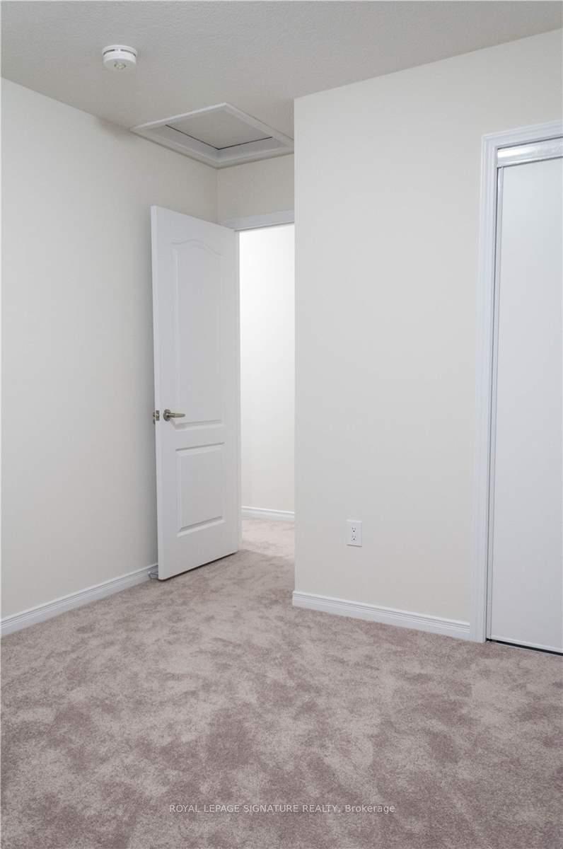 Photo 23 of Unit 21, 8317 Mulberry Drive, Niagara Falls, Brown — HOMEH