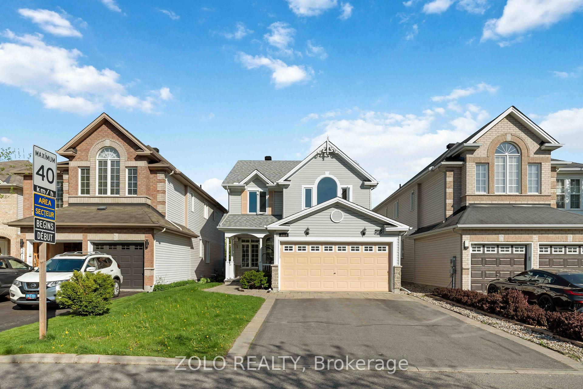 Front of 2421 Glandriel Crescent