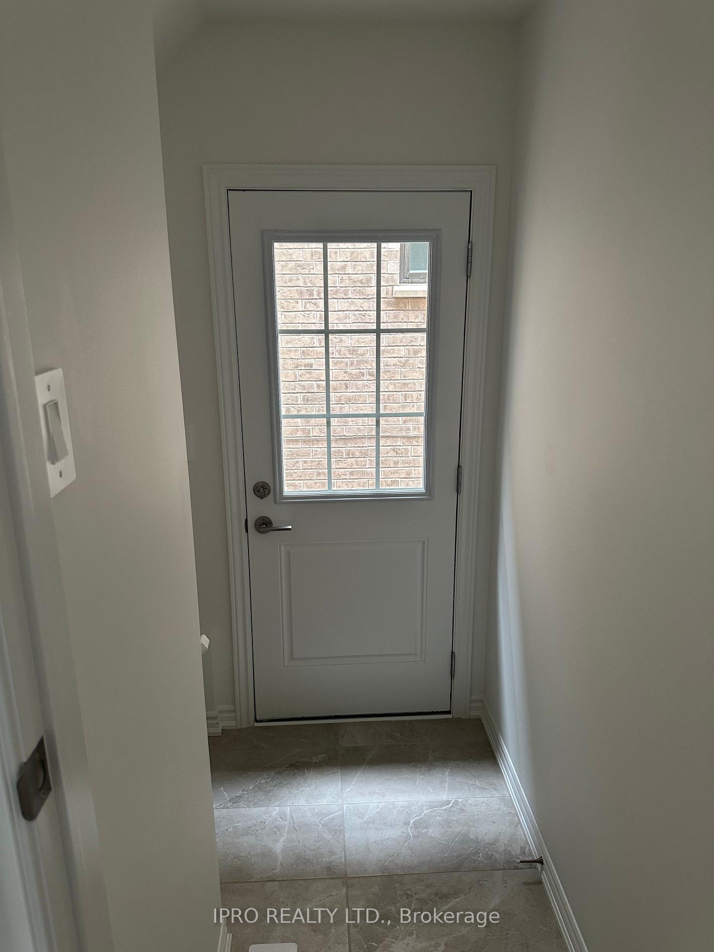 Photo 3 of 312 Bergamot Avenue, Milton, Walker — HOMEH