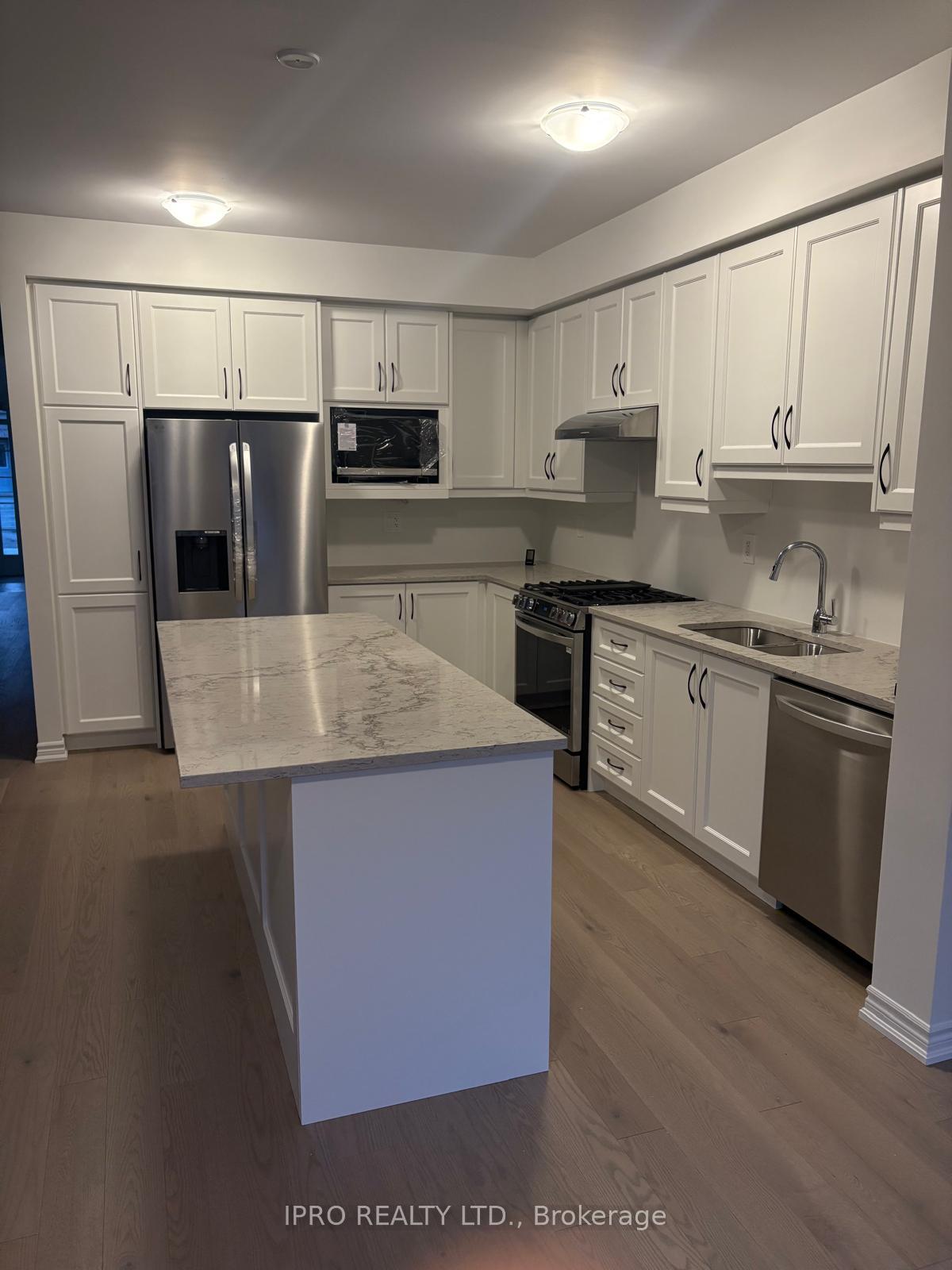 Photo 26 of 312 Bergamot Avenue, Milton, Walker — HOMEH