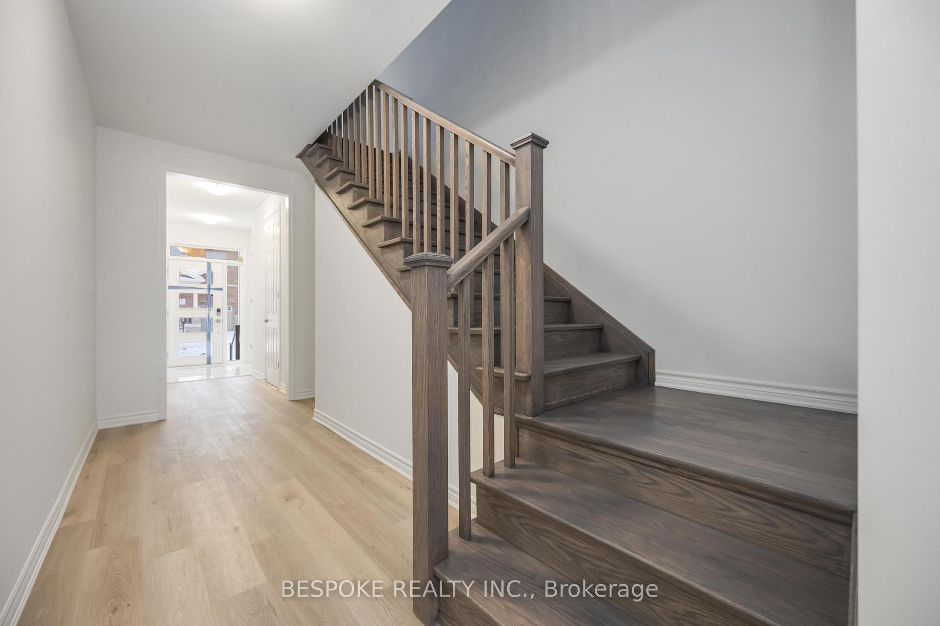 Photo 5 of 3539 Brickyard Drive, Pickering, Rural Pickering — HOMEH