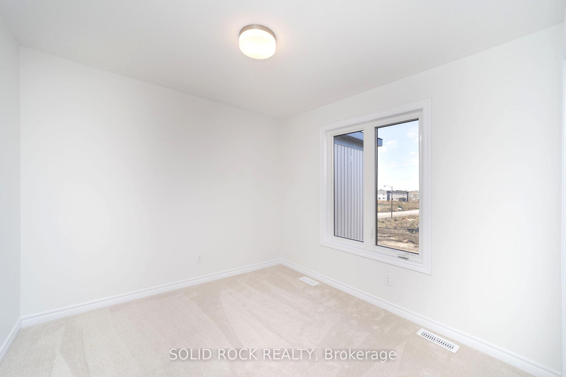 Photo 12 of 809 Cerulean Way E, Ottawa, Chapel Hill South - Orleans Village — HOMEH