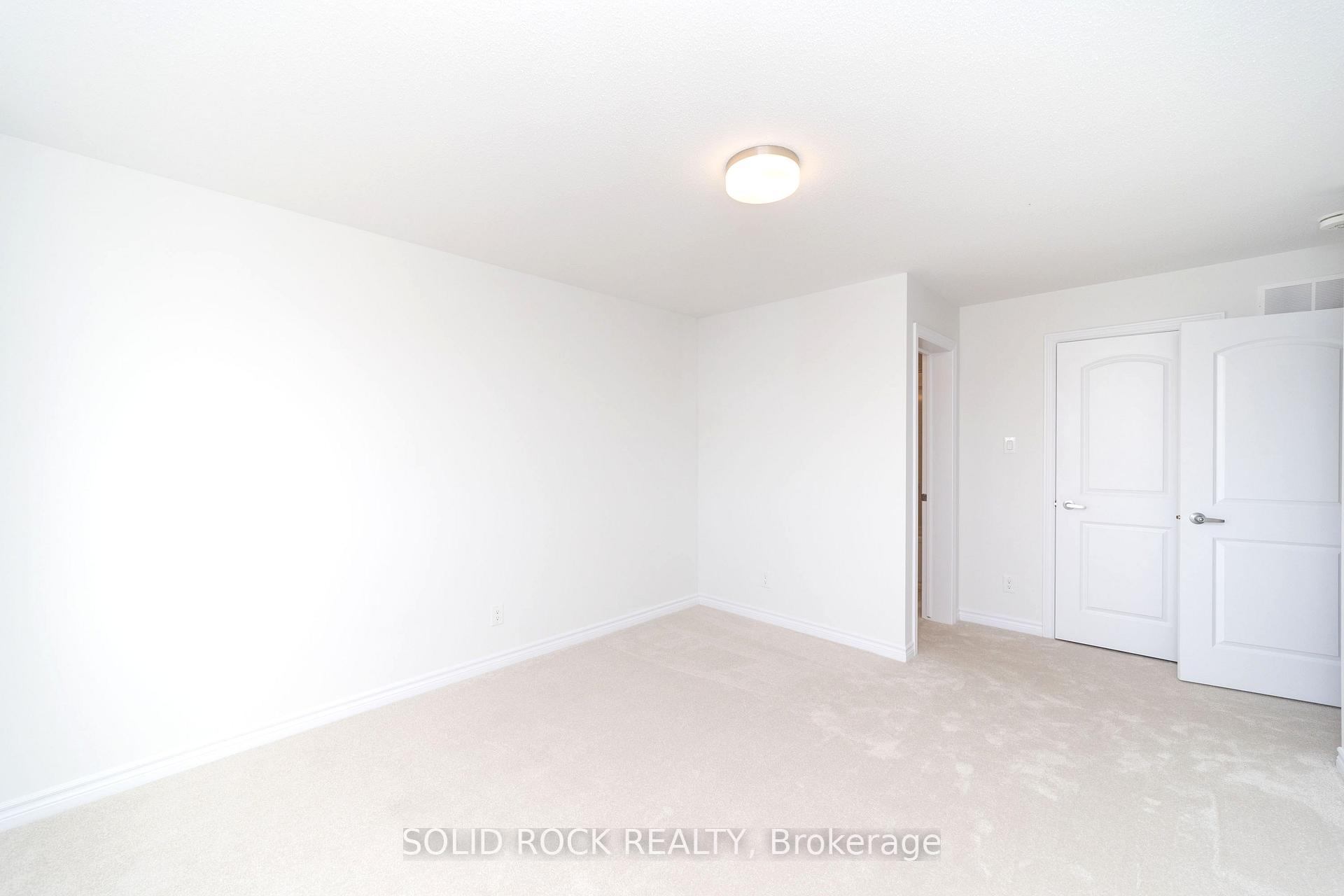 Photo 13 of 809 Cerulean Way E, Ottawa, Chapel Hill South - Orleans Village — HOMEH