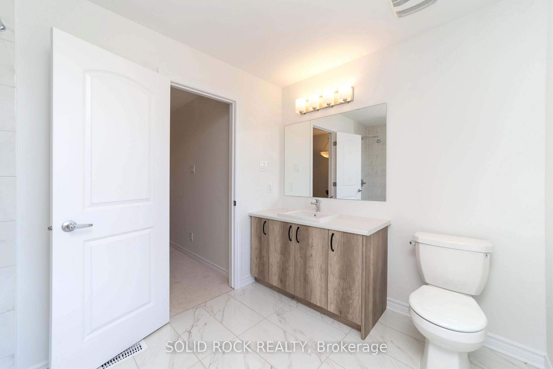 Photo 15 of 809 Cerulean Way E, Ottawa, Chapel Hill South - Orleans Village — HOMEH